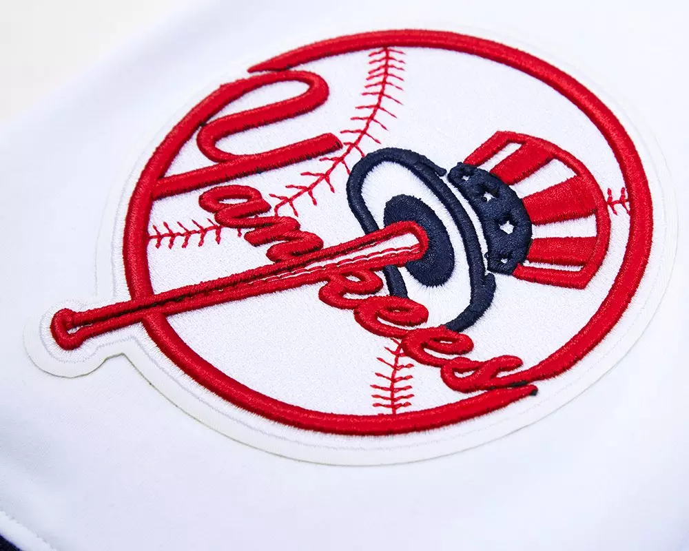 Pro Standard Men's MLB New York Yankees Classic Chenille Striped Sleeve Top - WHITE