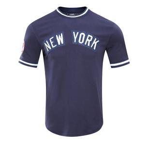 Pro Standard Men's MLB New York Yankees Classic Chenille Striped Sleeve Top
