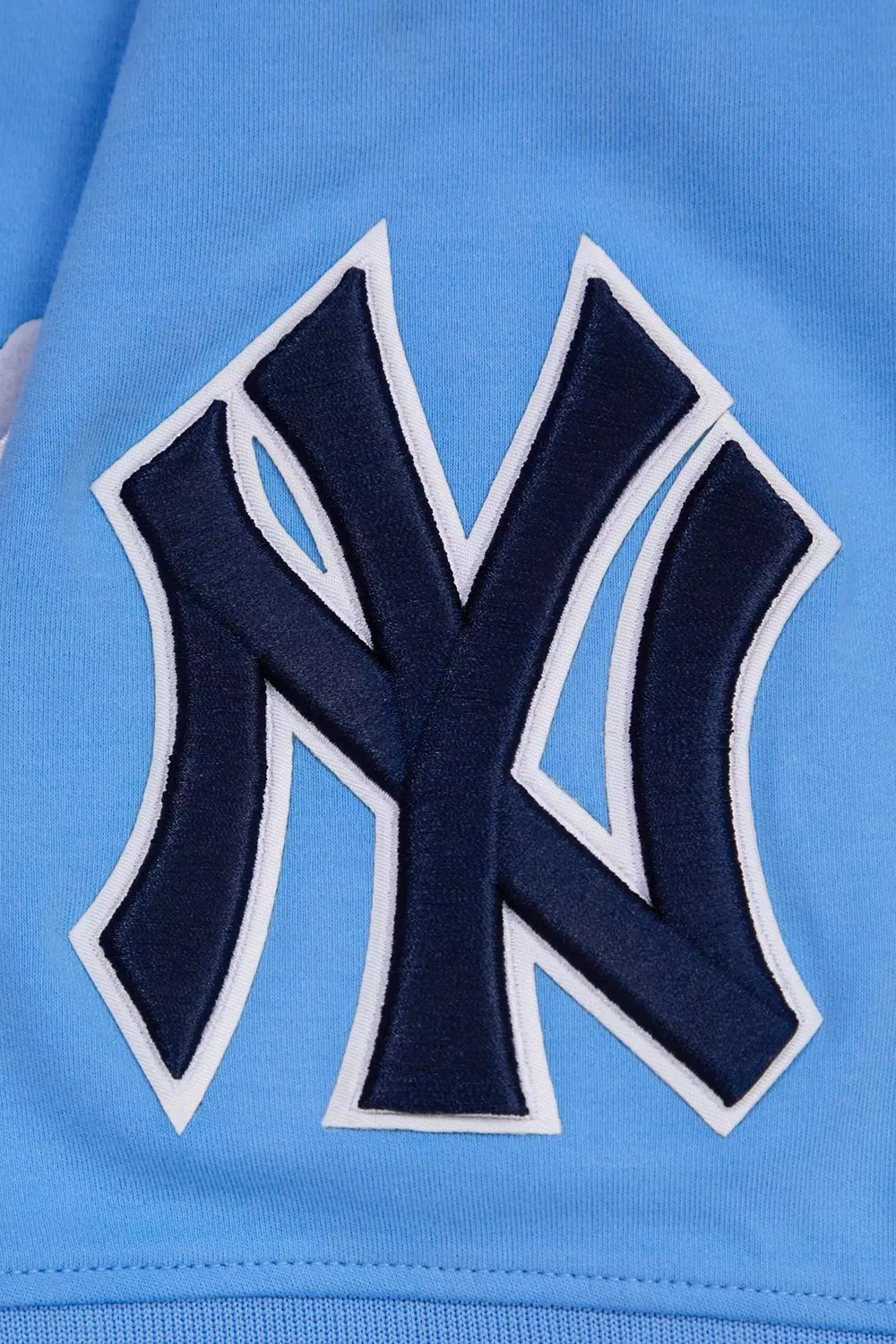 Pro Standard Men's MLB New York Yankees Classic Chenille Striped Sleeve Top - BLUE