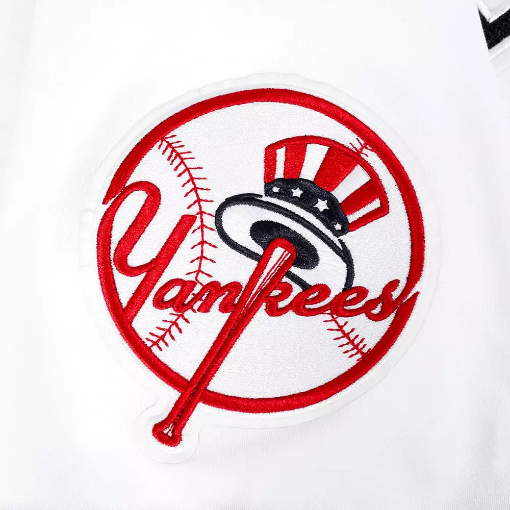 Pro Standard Men's MLB New York Yankees Classic Chenille Short Sleeve Pullover Hoodie - WHITE/NAVY