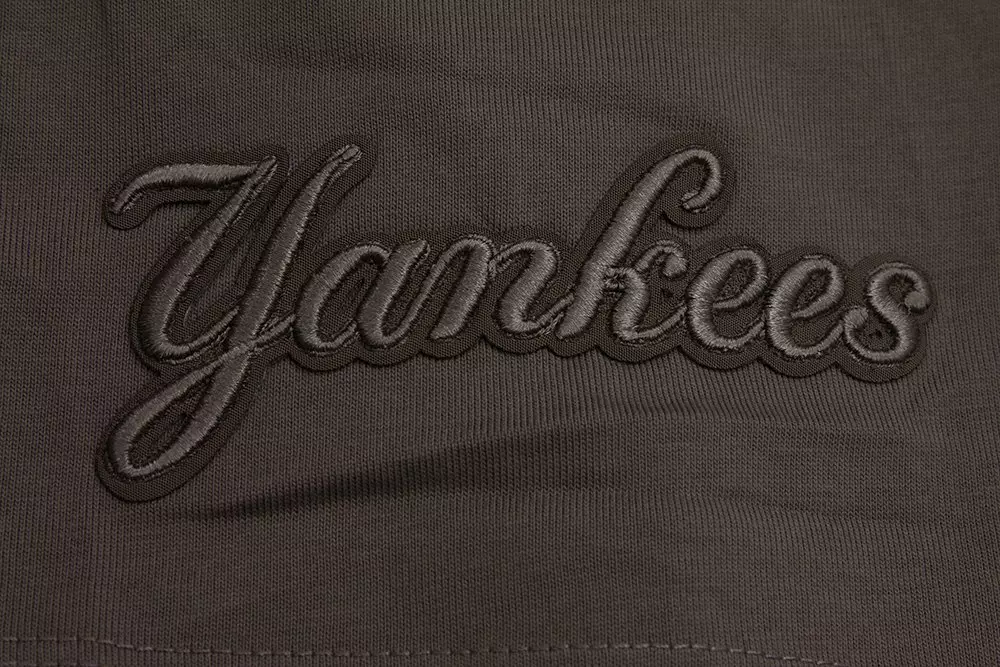 Pro Standard Men's MLB New York Yankees Neutral Drop Shoulder Top - DK BROWN