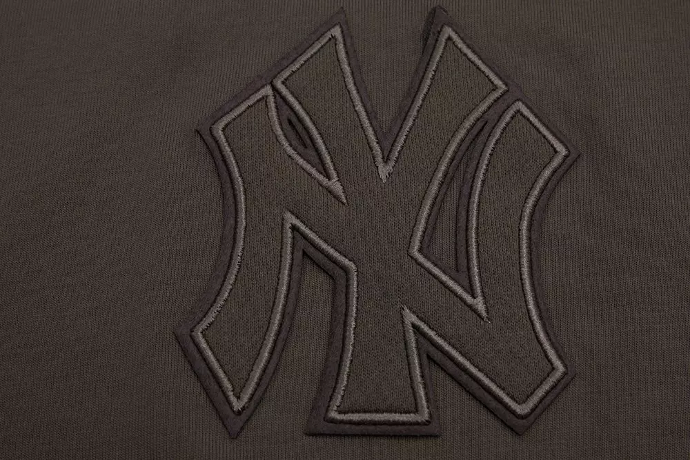 Pro Standard Men's MLB New York Yankees Neutral Drop Shoulder Top - DK BROWN