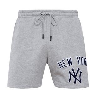 Pro Standard Men's MLB New York Yankees Bristle Fleece Shorts