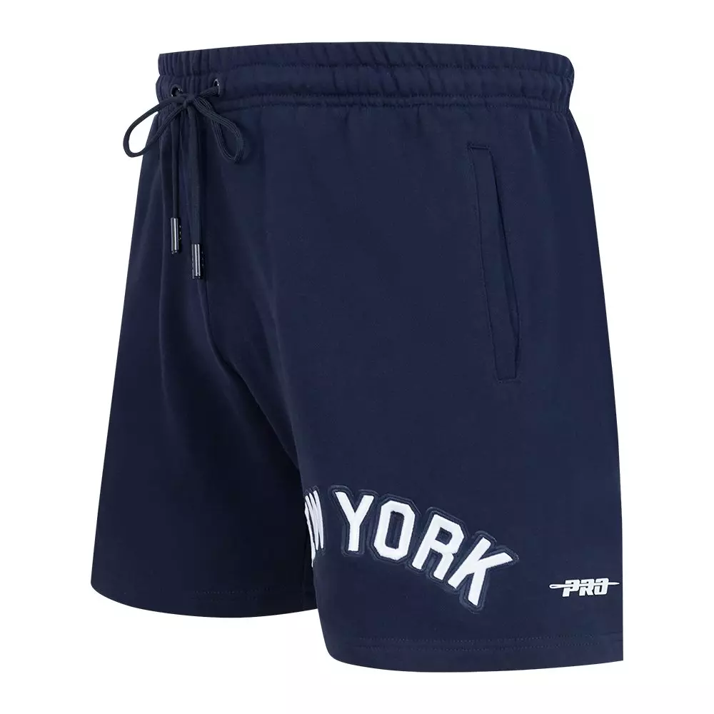 Pro Standard Men's MLB New York Yankees Retro Classic Fleece Shorts - NAVY