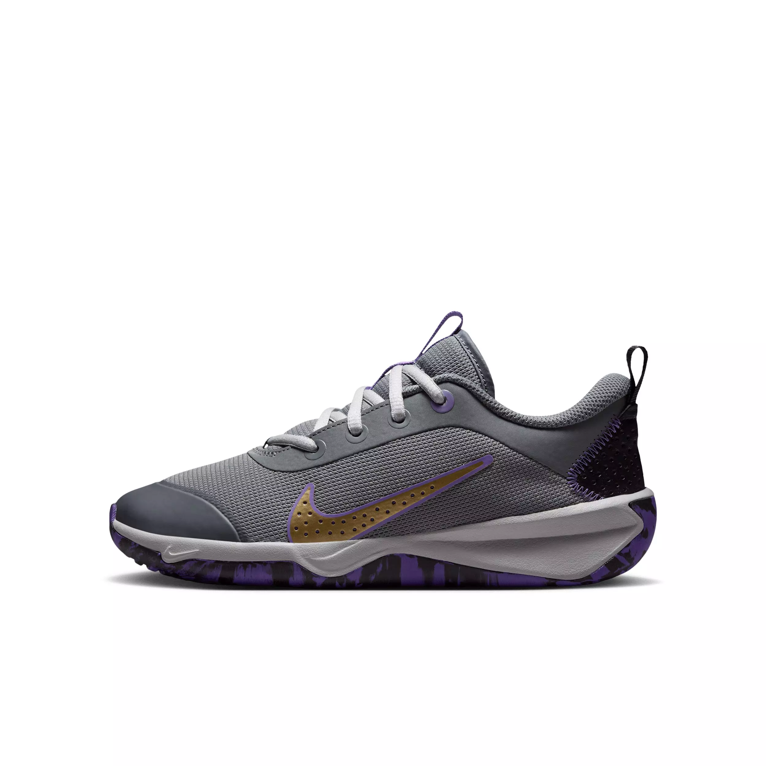 Nike Omni Multi-Court "Smoke Grey/Action Grape/Light Smoke Grey/Gold" Grade School Boys' Shoe - GREY/GRAPE/LT GREY/GOLD