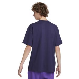 Nike Men's Sportswear Premium Essentials T-Shirt