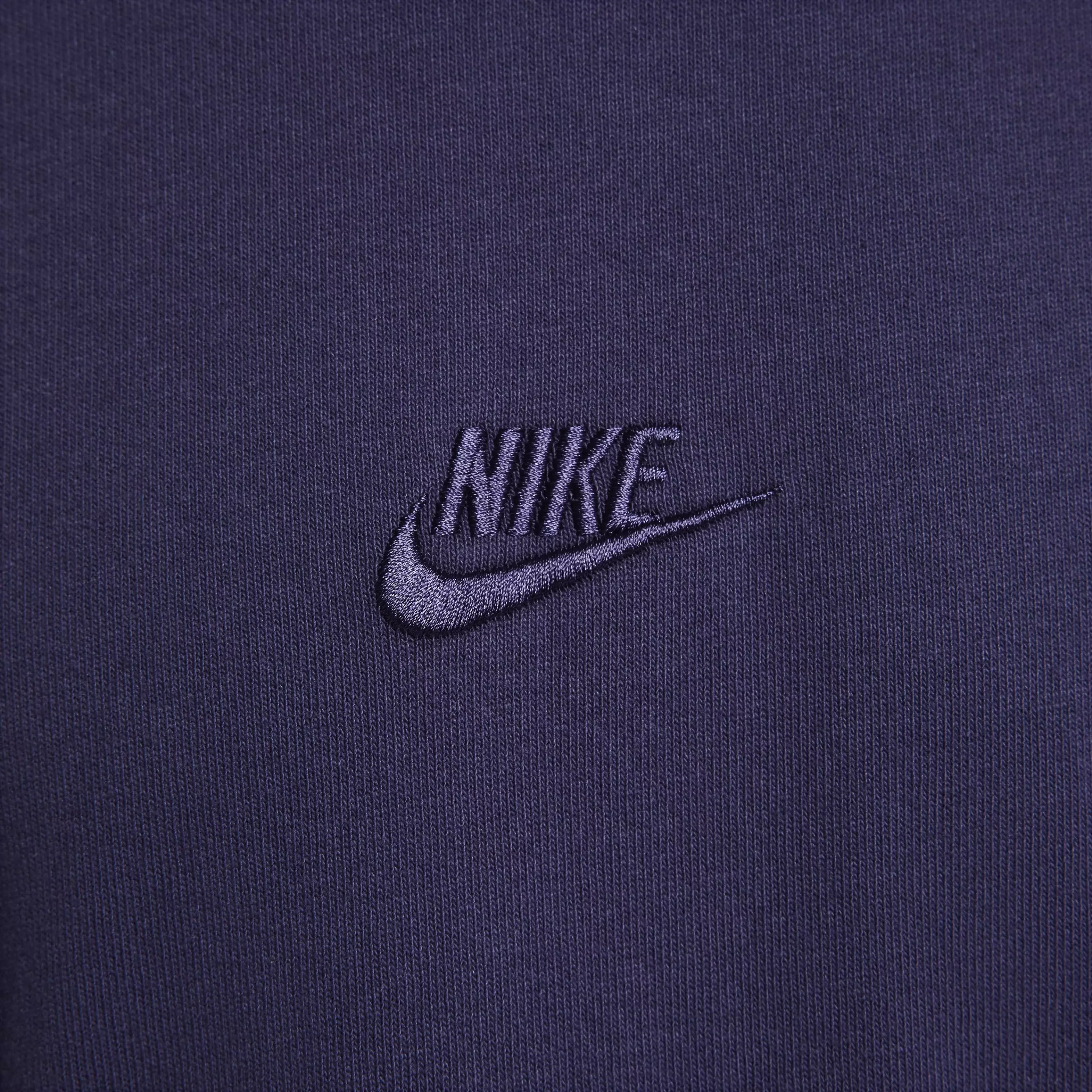 Nike Men's Sportswear Premium Essentials T-Shirt - PURPLE