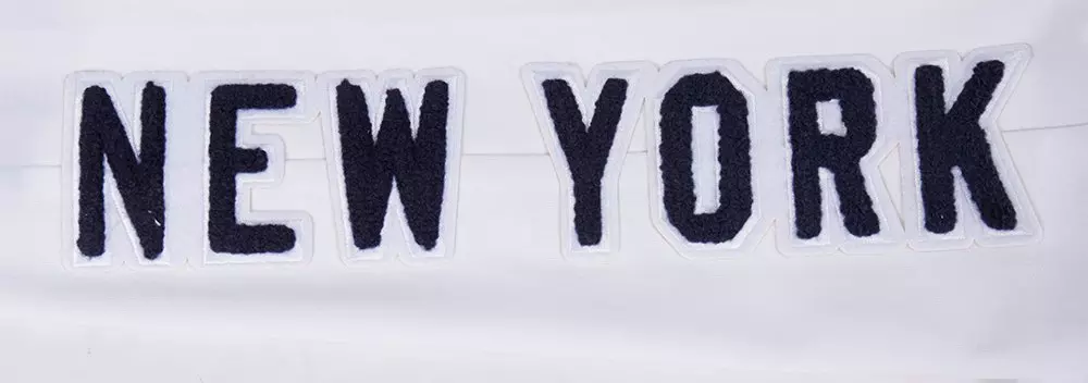 Pro Standard Men's MLB New York Yankees Classic Chenille Joggers - WHITE