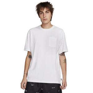 Nike Men's Sportswear Premium Essentials Pocket T-Shirt