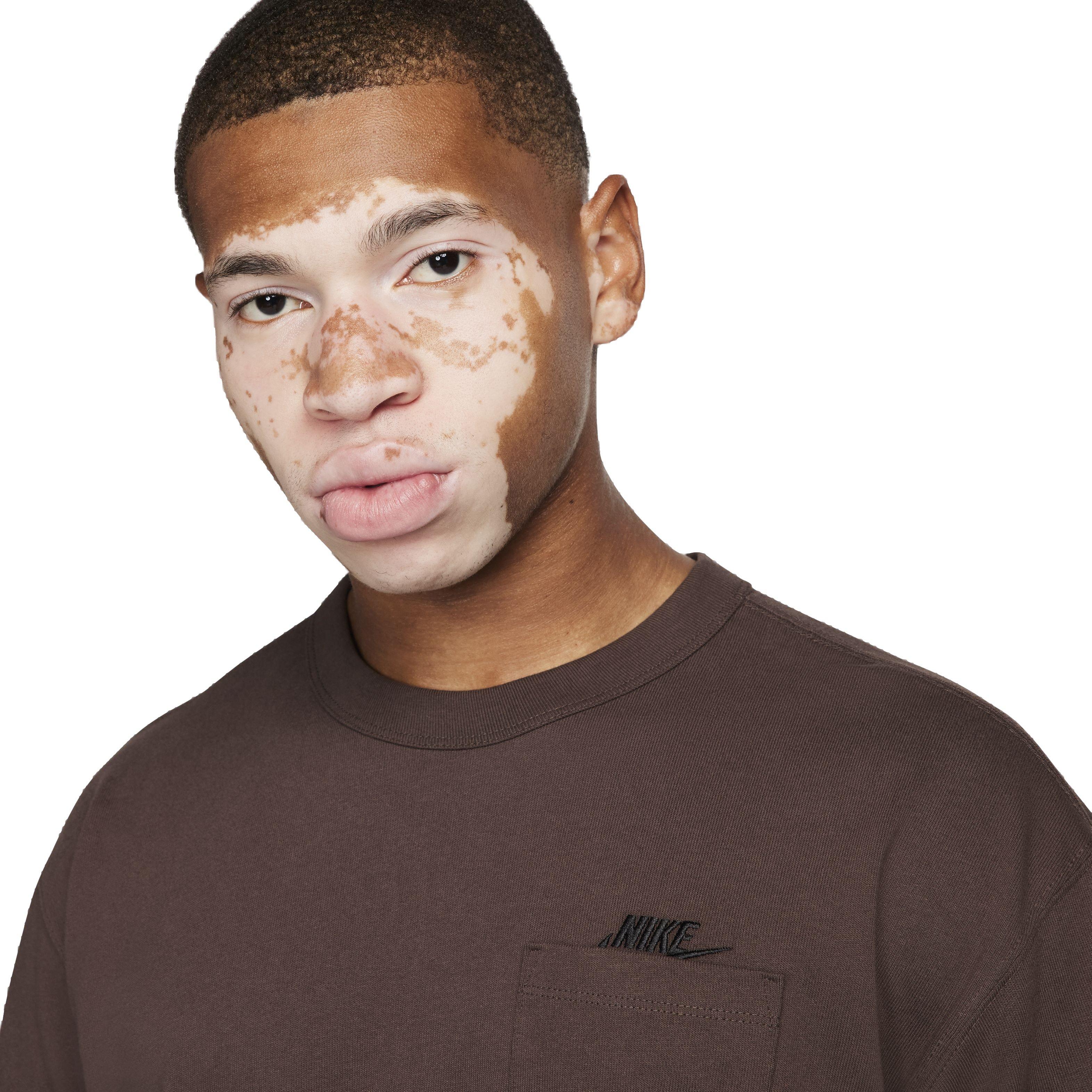 Nike Men's Sportswear Premium Essentials Pocket T-Shirt - BROWN Thumbnail View 3