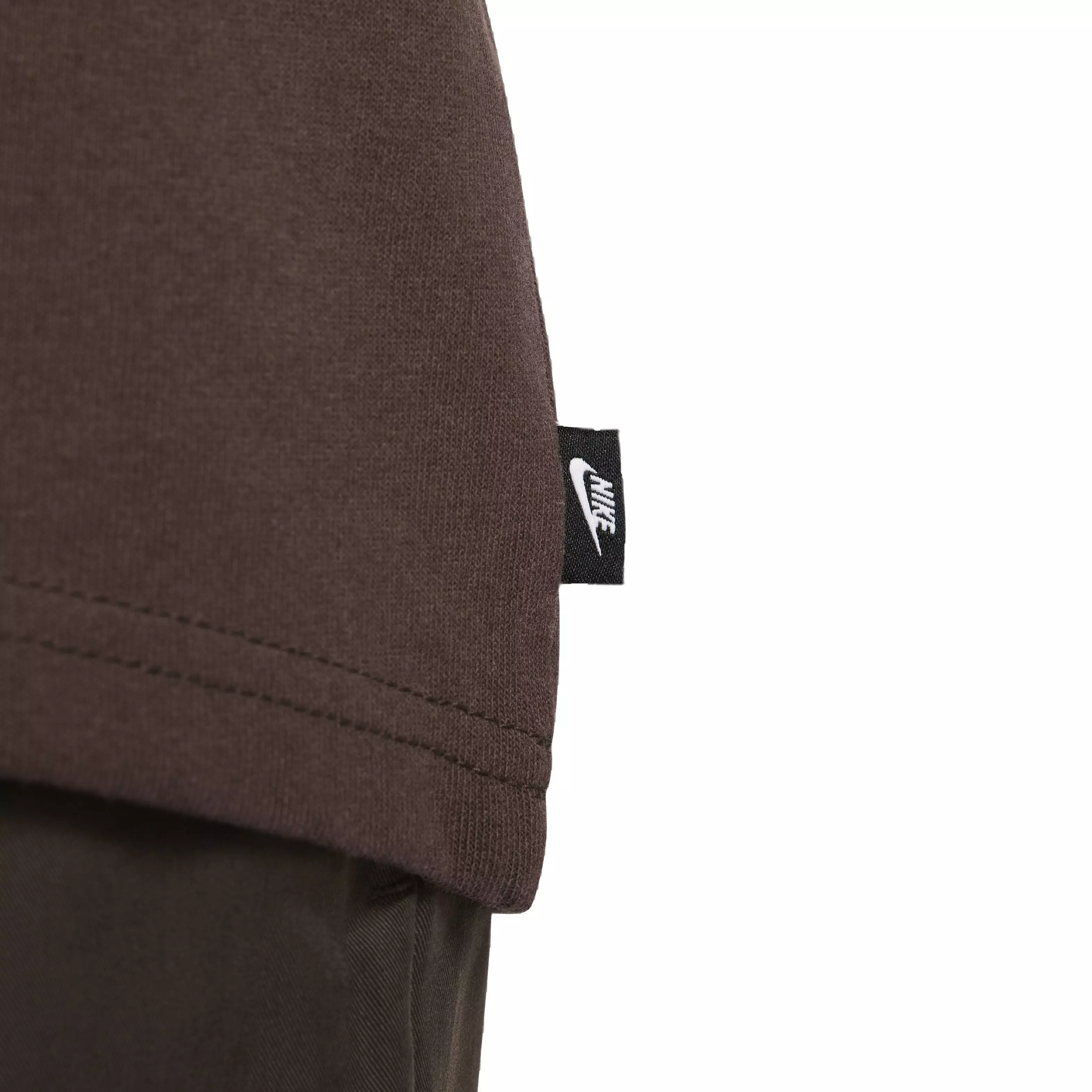 Nike Men's Sportswear Premium Essentials Pocket T-Shirt - BROWN