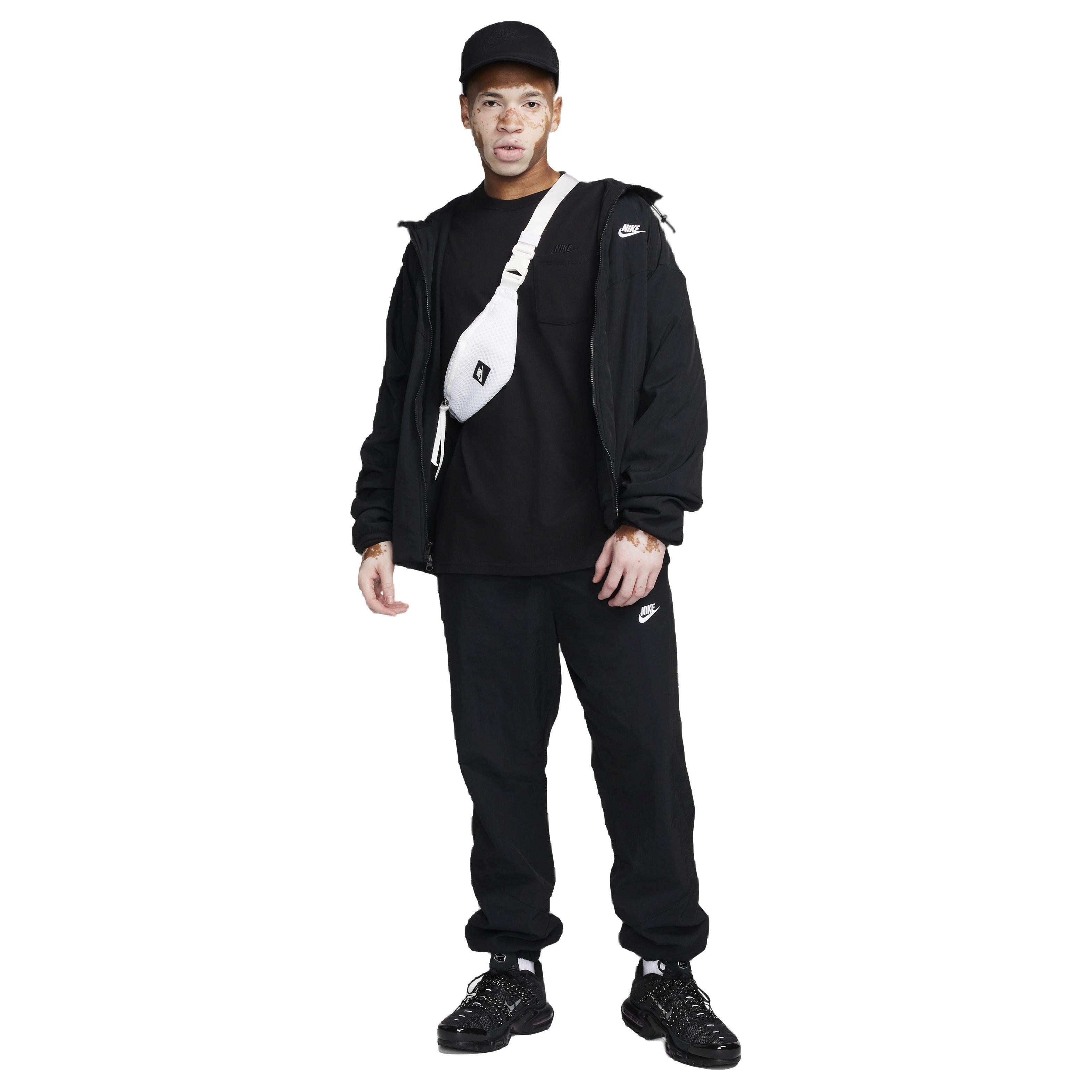 Nike Men's Sportswear Premium Essentials Long-Sleeve Pocket T-Shirt - BLACK Thumbnail View 5