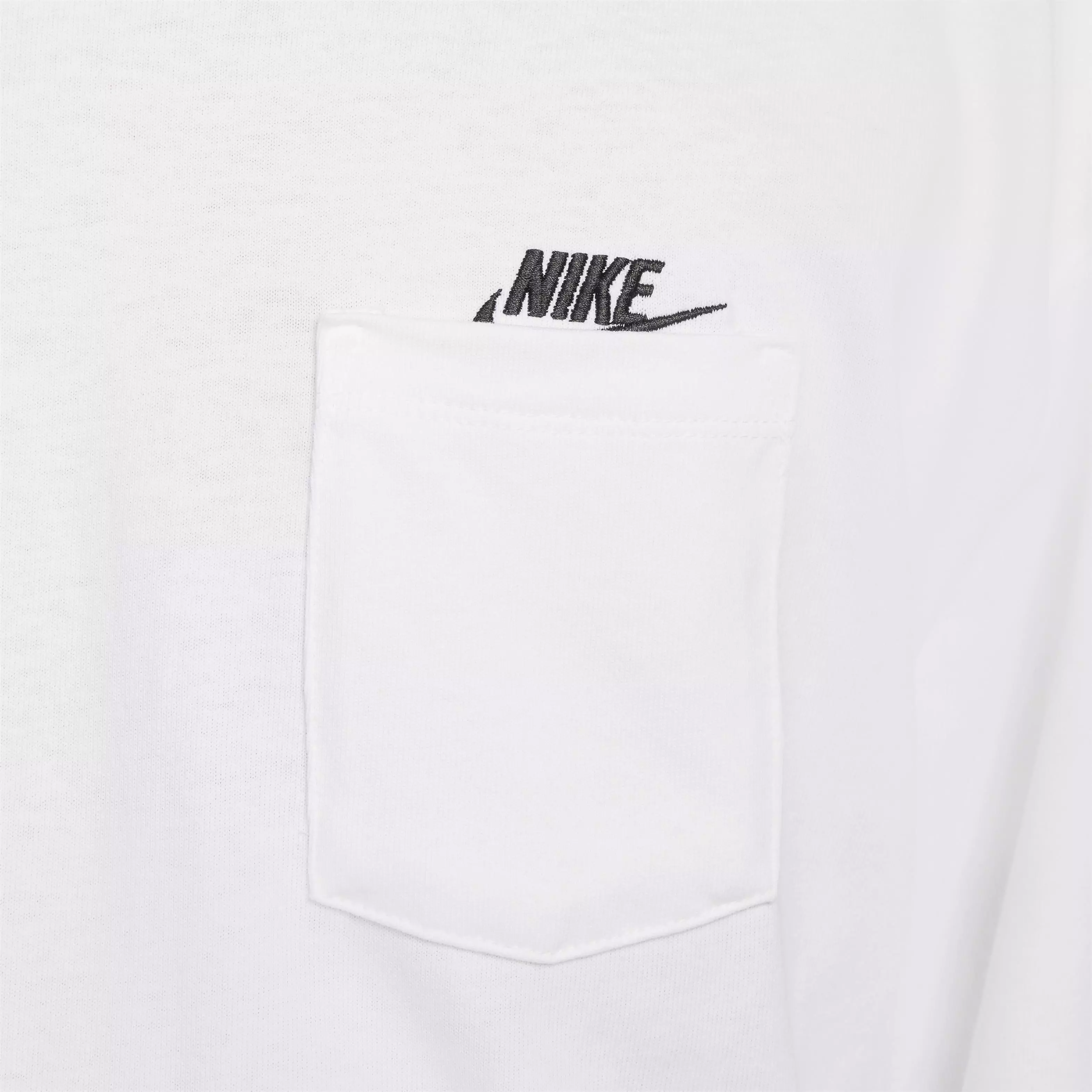 Nike Men's Sportswear Premium Essentials Long-Sleeve Pocket Tee - WHITE