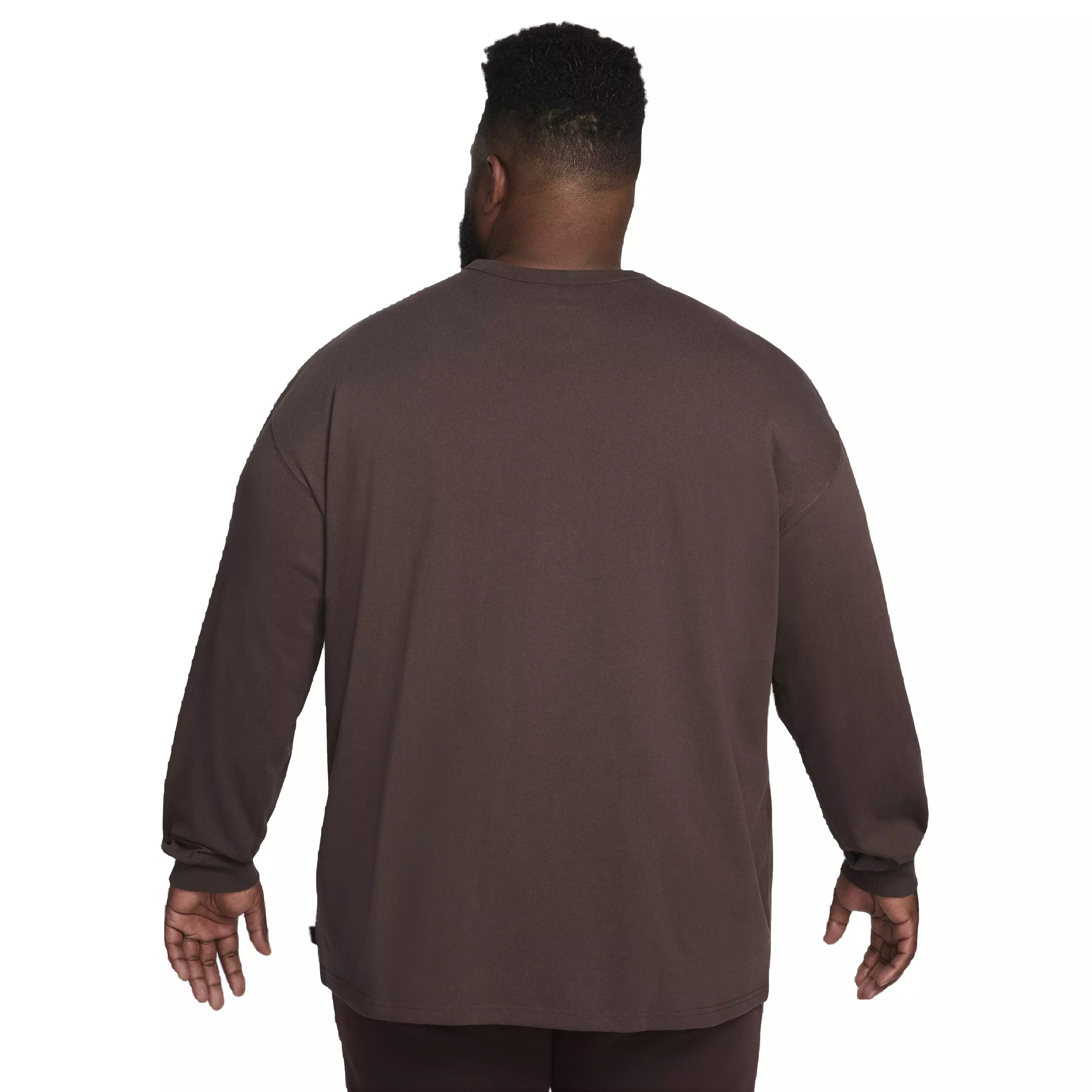 Nike Men's Sportswear Premium Essentials Long-Sleeve Pocket Tee - BROWN