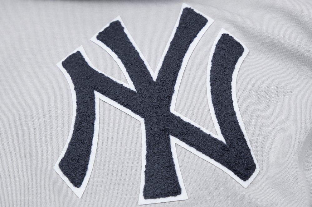 Pro Standard Men's MLB New York Yankees Chenille Pullover Hoodie - GREY Thumbnail View 6