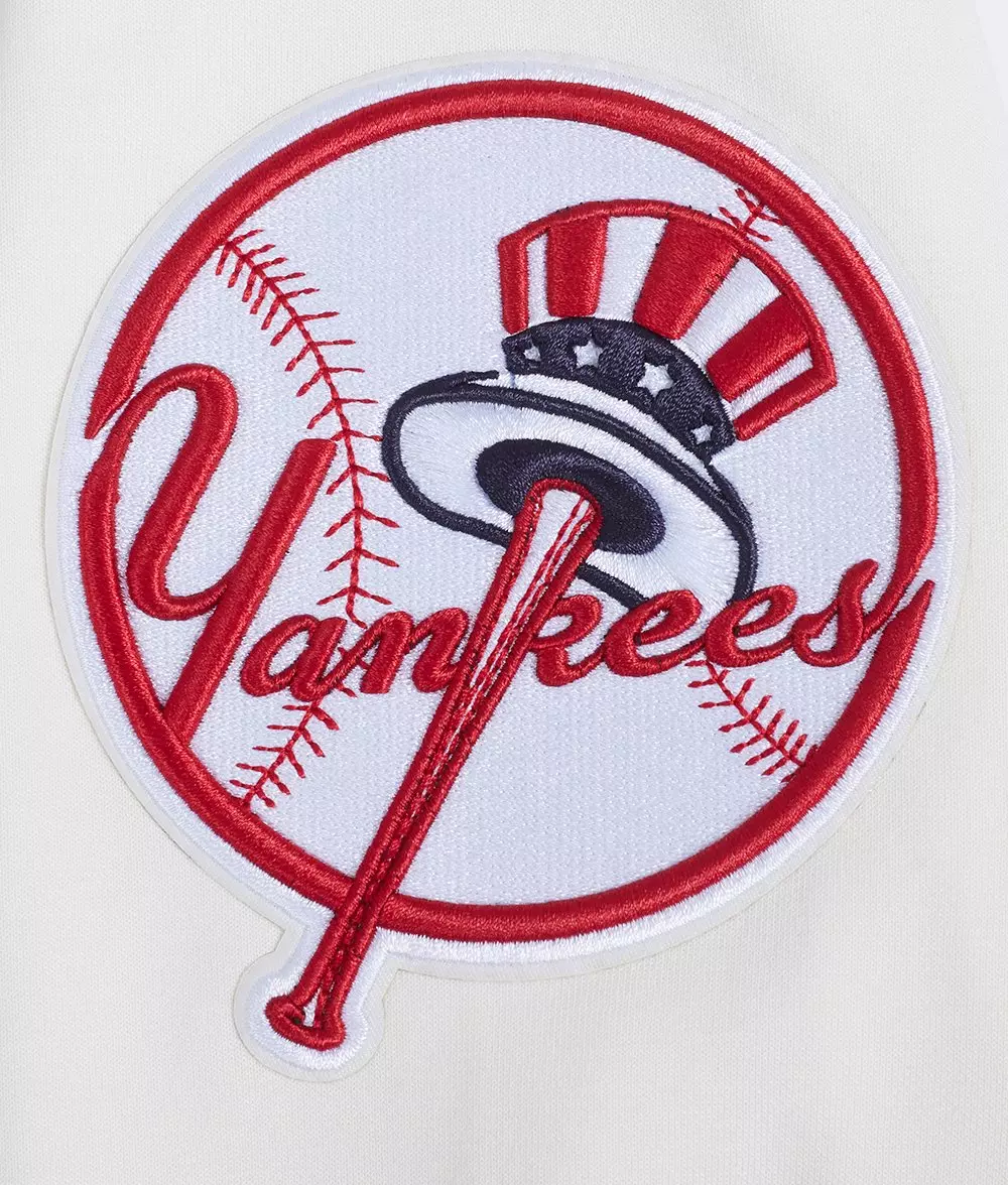 Pro Standard Men's MLB New York Yankees Chenille Pullover Hoodie - CREAM