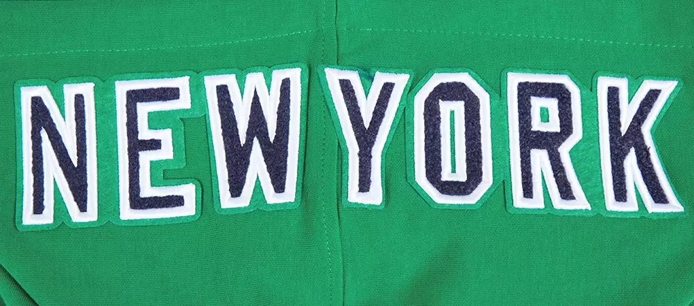 Pro Standard Men's MLB New York Yankees Chenille Pullover Hoodie - GREEN