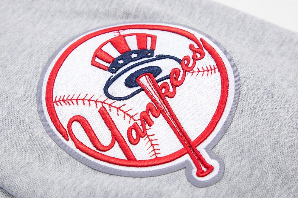 Pro Standard Men's MLB New York Yankees Classic Crewneck - GREY Thumbnail View 6