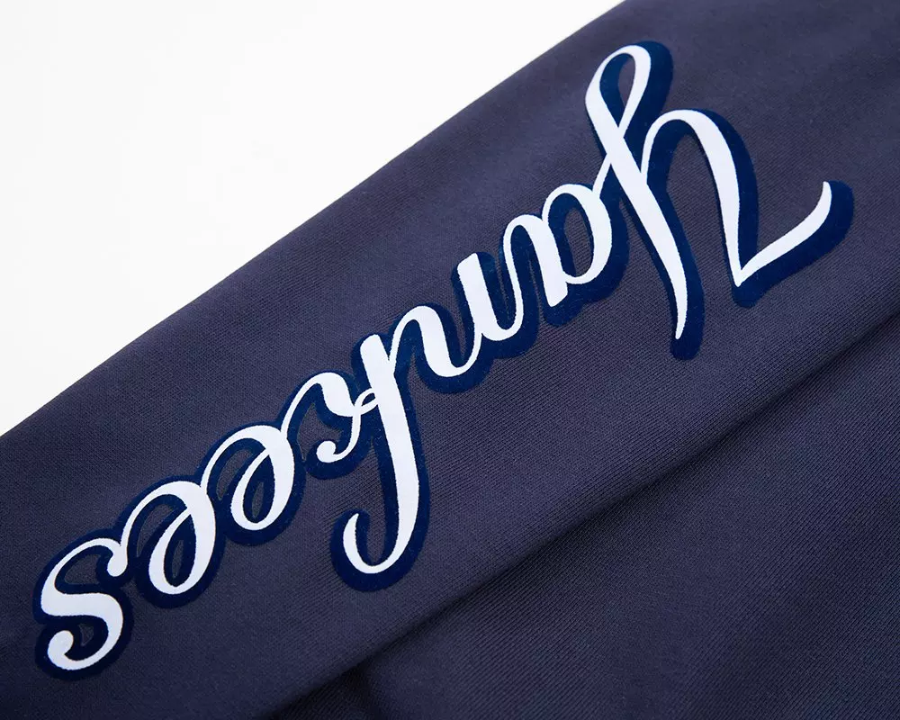 Pro Standard Men's MLB New York Yankees Classic Crewneck - NAVY