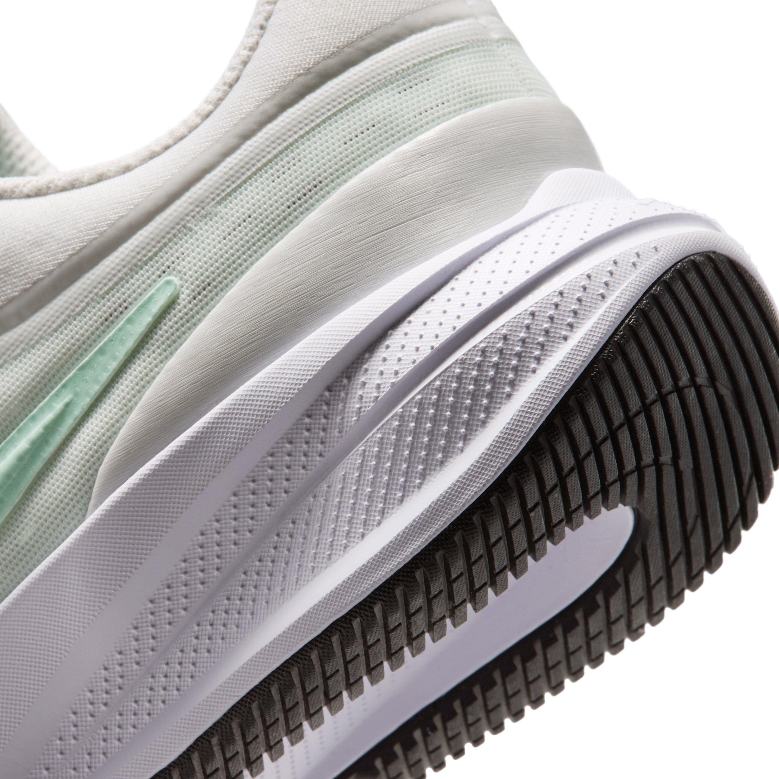 Nike Star Runner 5 "Summit White/Black/Barely Green/Arctic Green" Grade School Boys' Running Shoe - WHITE/BLACK/GREEN/GREEN