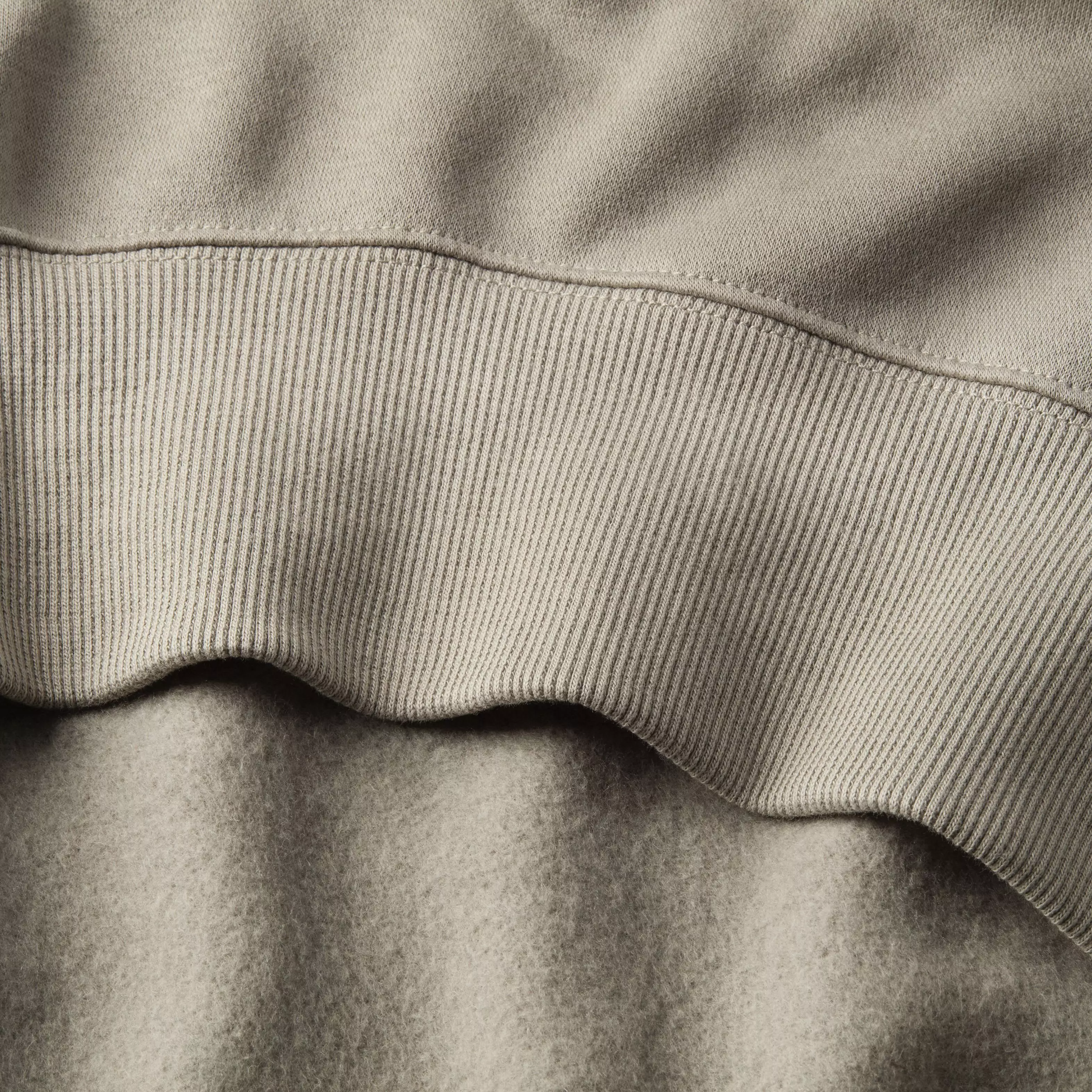 Nike Women's Sportswear Phoenix Swoosh Fleece Over-Oversized Crewneck Sweatshirt - GREEN