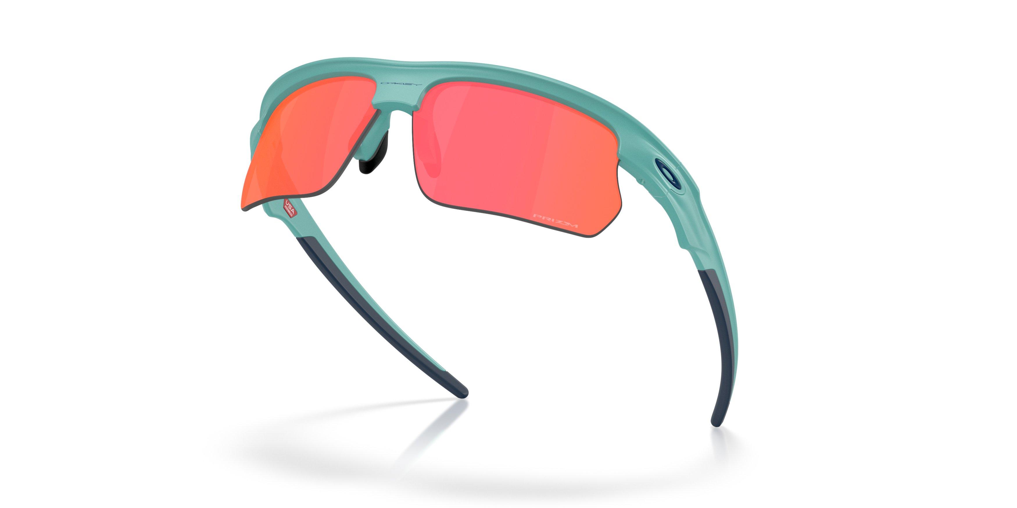 Oakley BiSphaera Prizm Trail Torch Sunglasses - Matte Pacific - BLUE/RED Thumbnail View 4