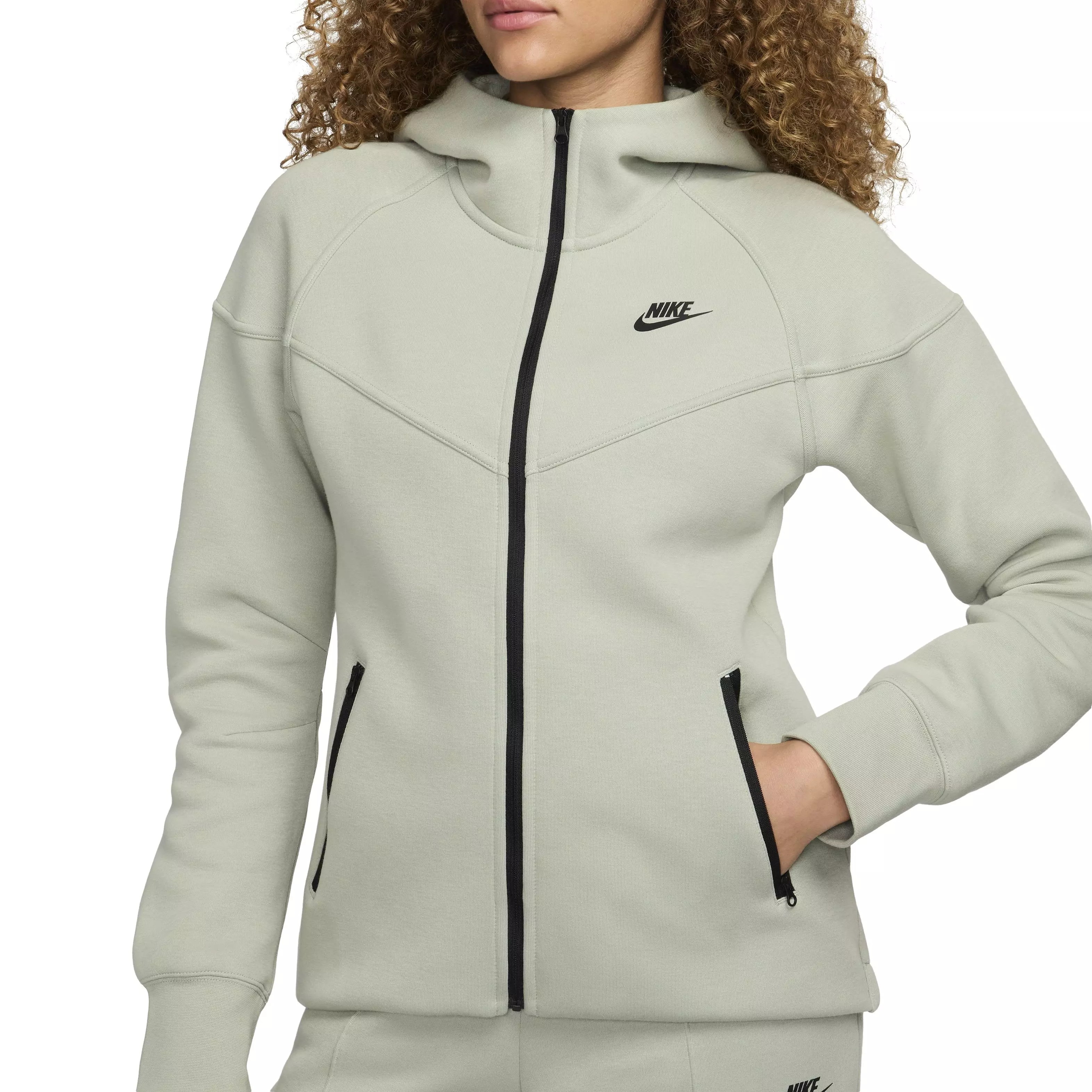 Nike Women's Sportswear Tech Fleece Windrunner Full-Zip Jacket - GREEN