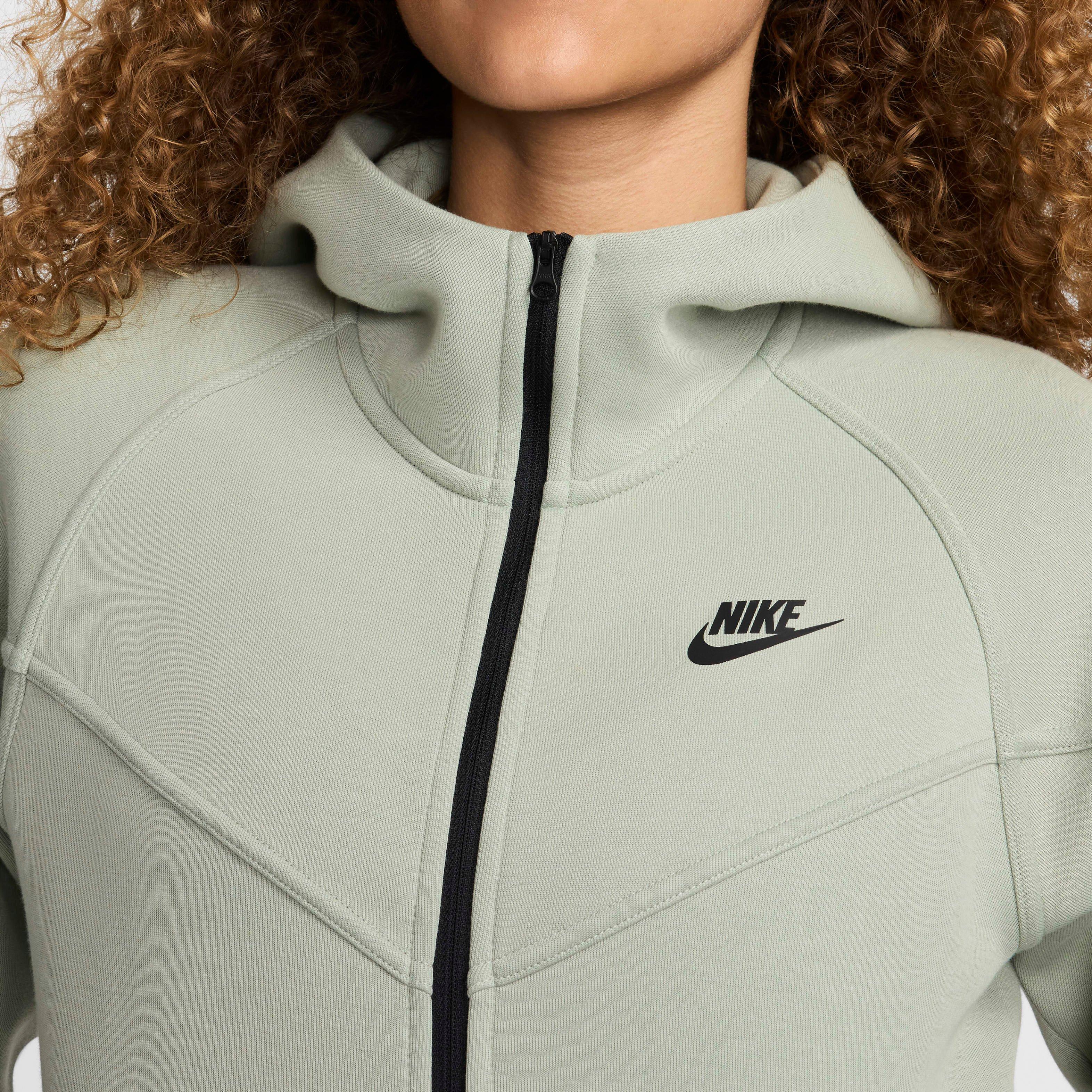 Nike Women's Sportswear Tech Fleece Windrunner Jacket - GREEN Thumbnail View 6