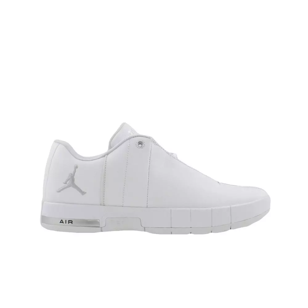 Jordan TE 2 Low "White" Grade School Kids' Shoe - WHITE
