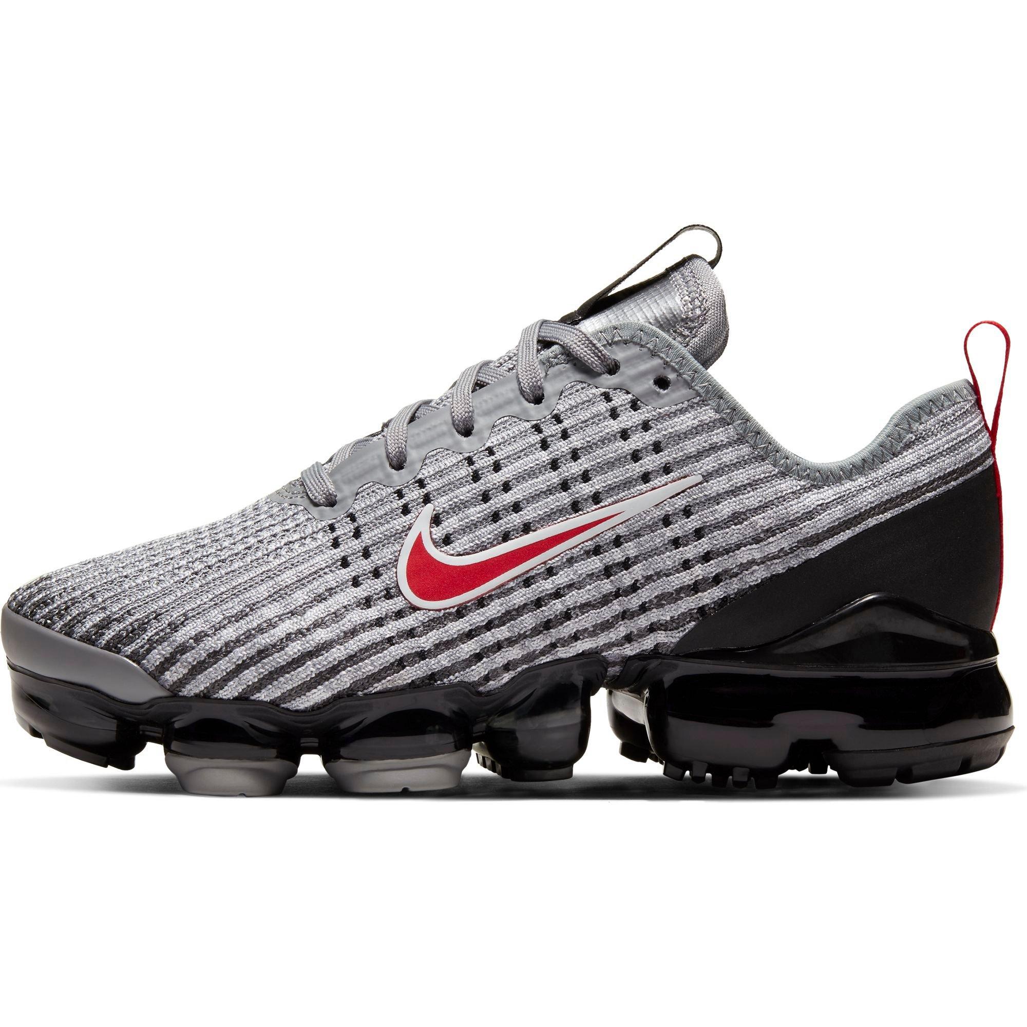 kids red vapormax