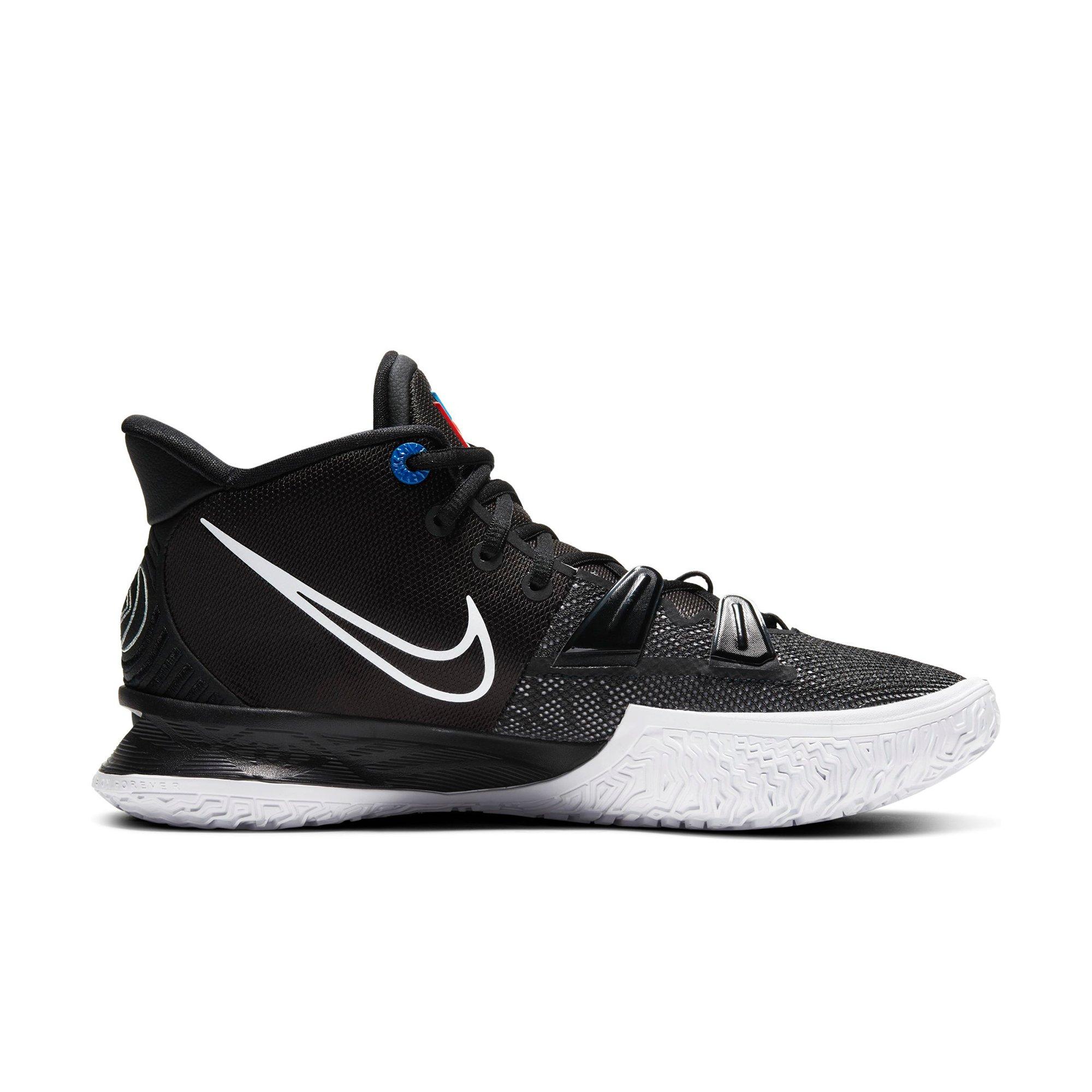 kyrie irving shoes hibbett sports