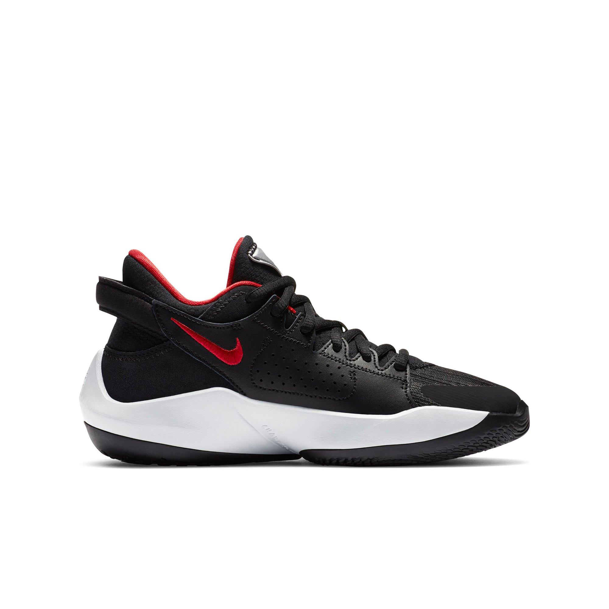 black giannis antetokounmpo shoes