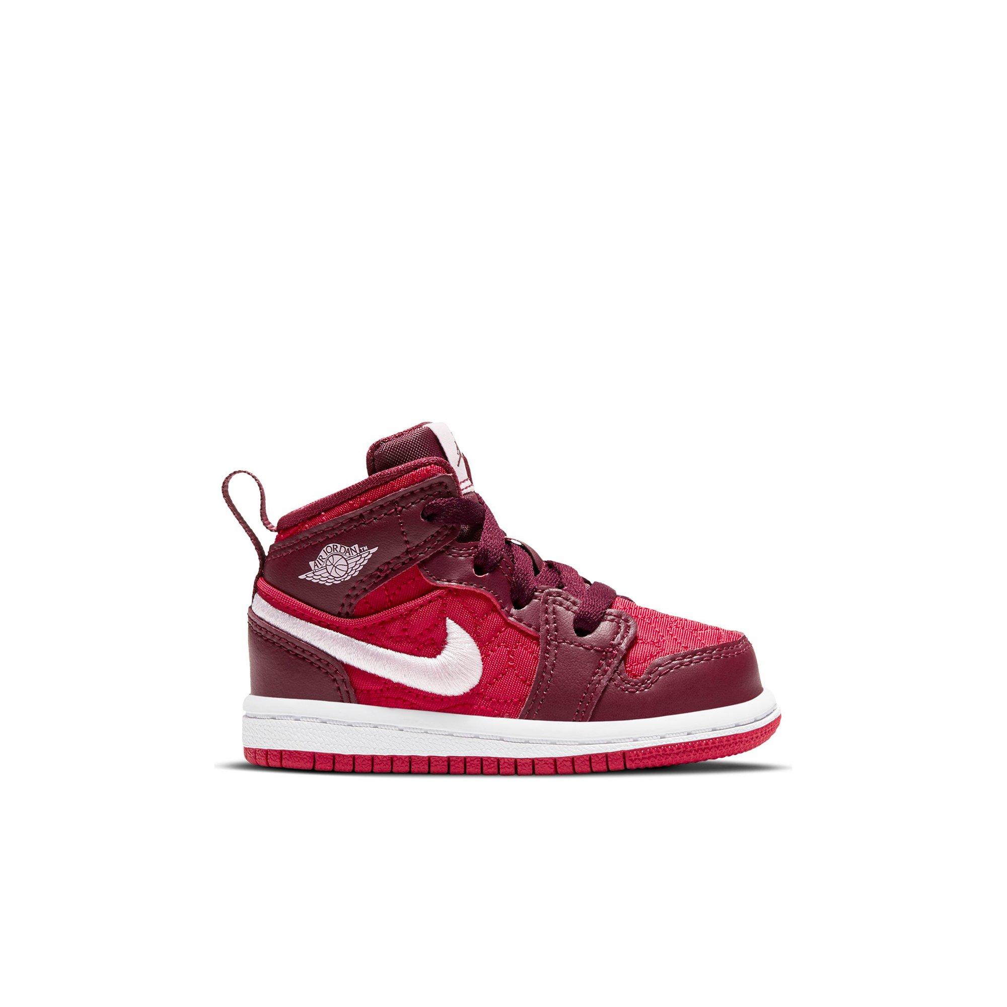 hibbett sports jordan 1s