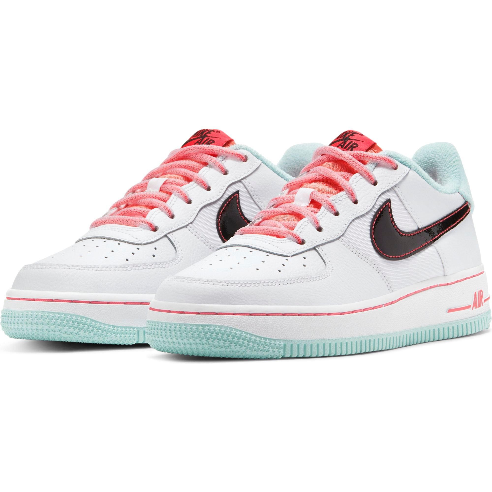 nike air force 1 07 lv8 grade school