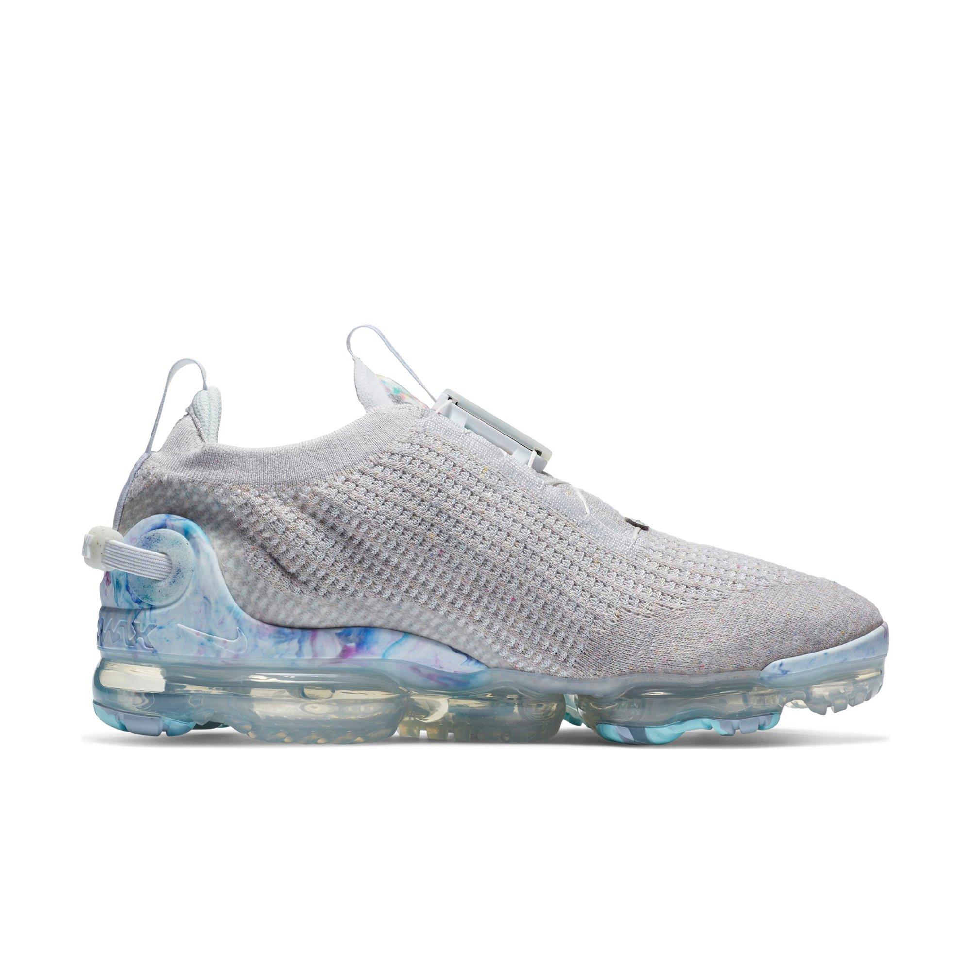 vapormax hibbett sports