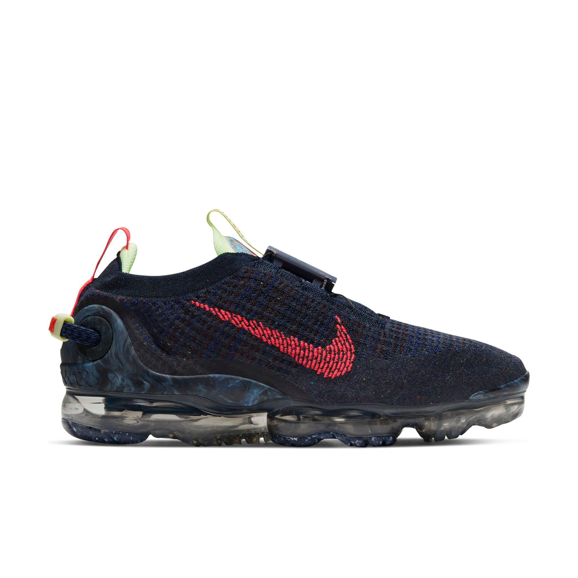 hibbett sports nike vapormax plus