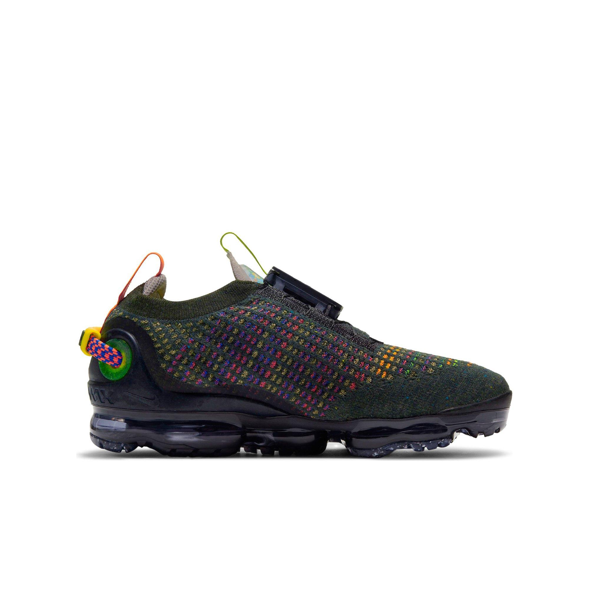 nike vapormax plus hibbett sports