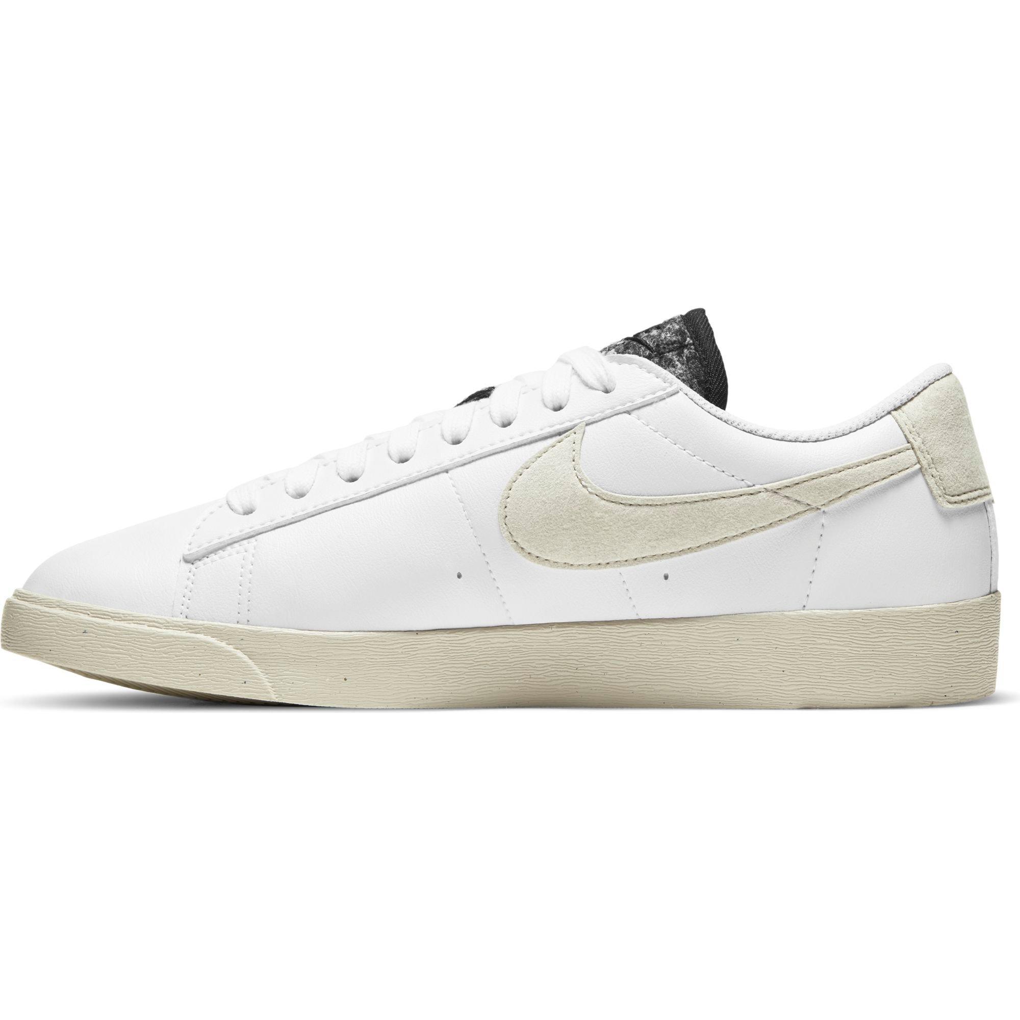 nike blazer low light bone