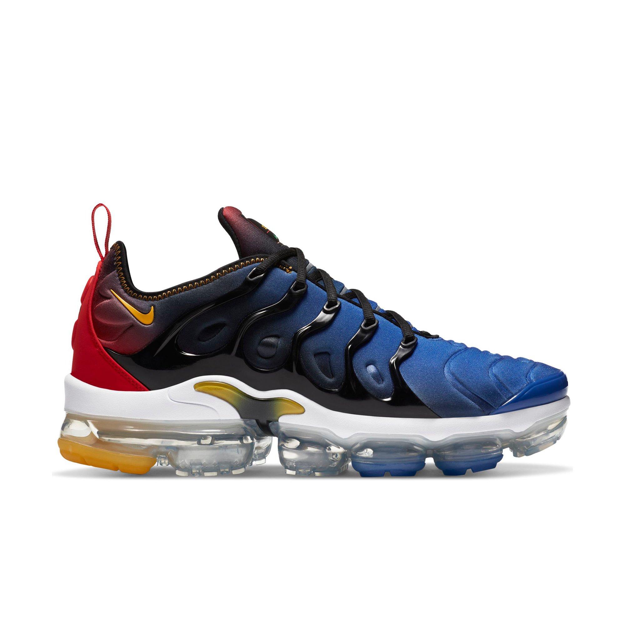 vapormax plus hibbett sports