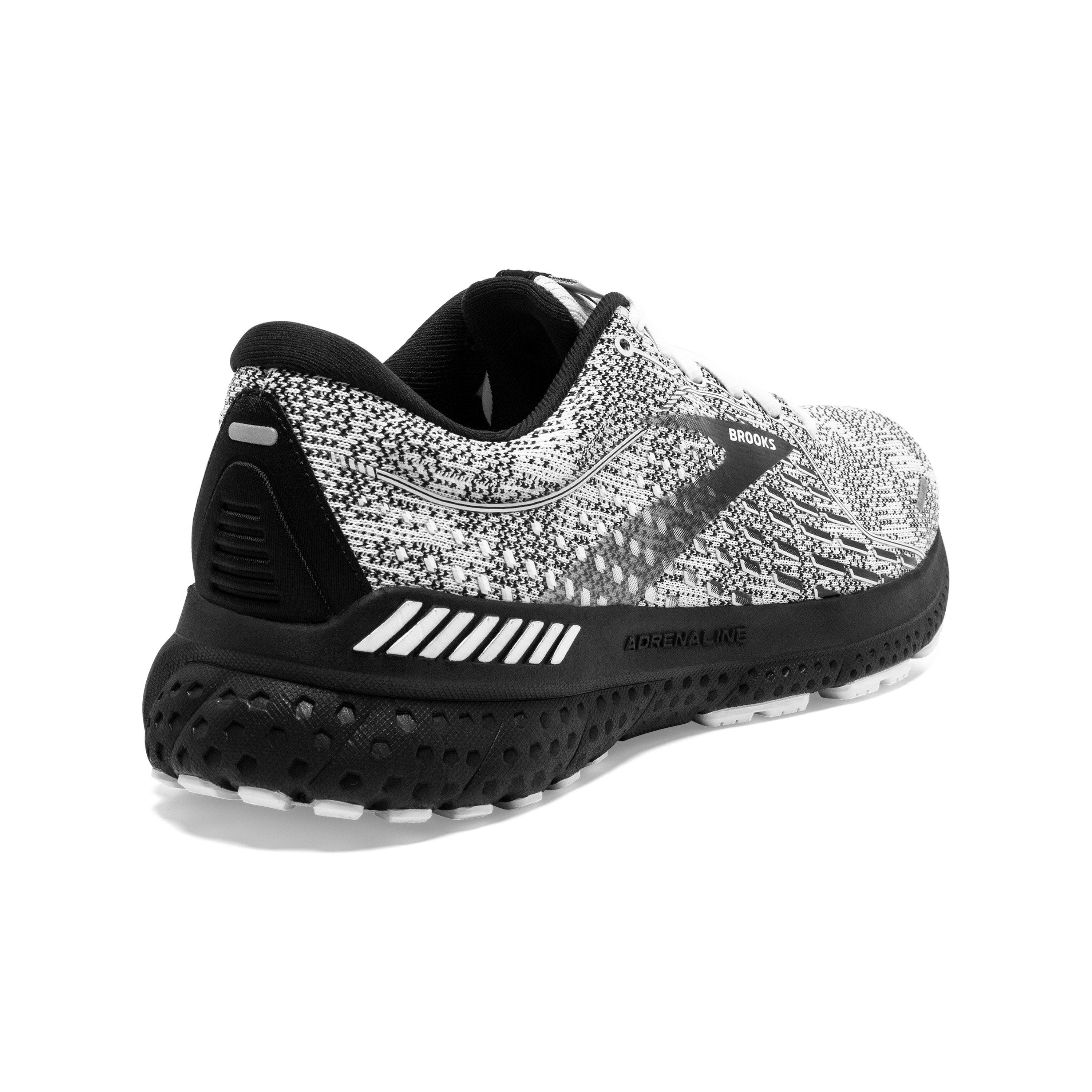 brooks oreo shoes