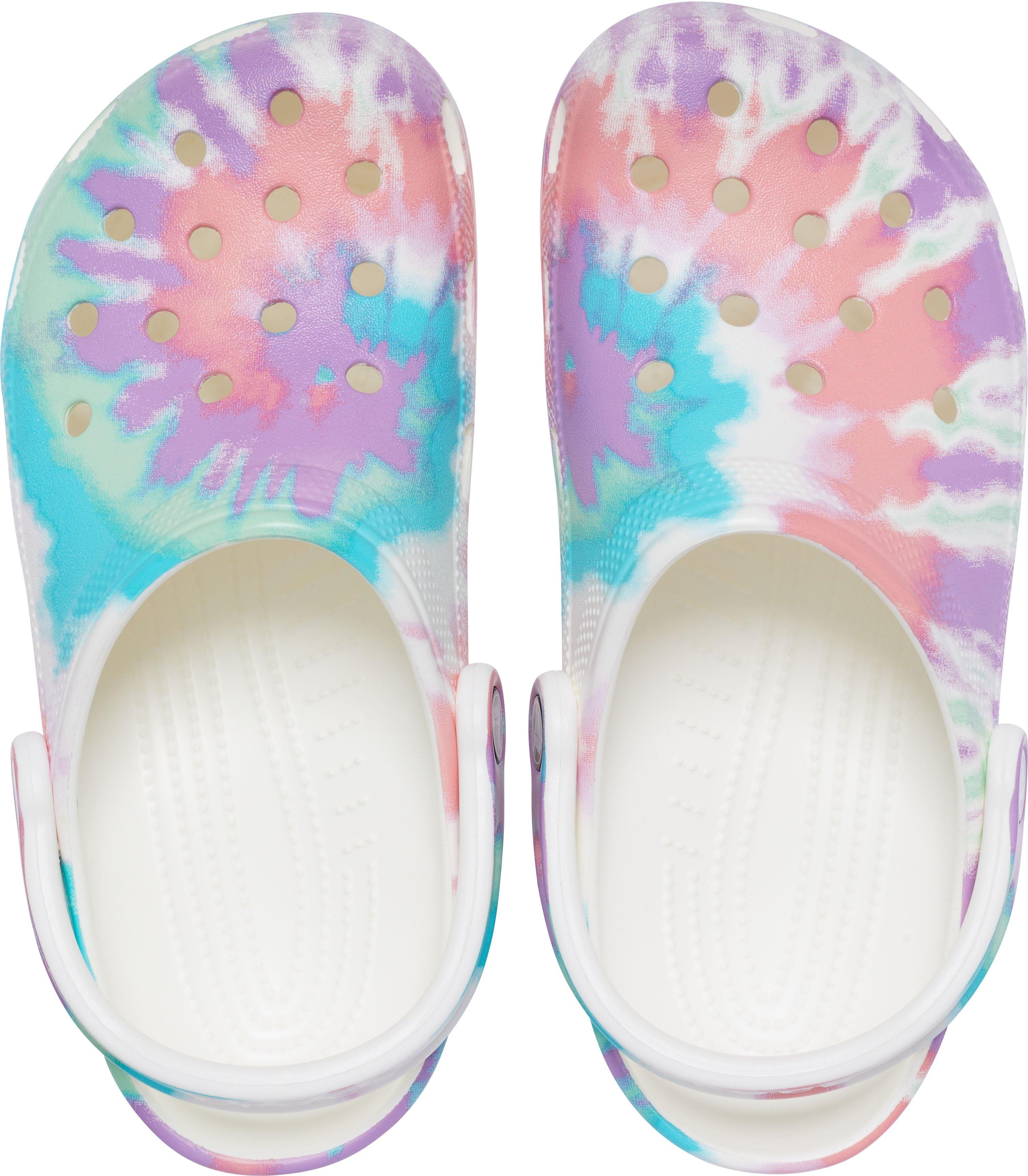 tie dye fresco crocs