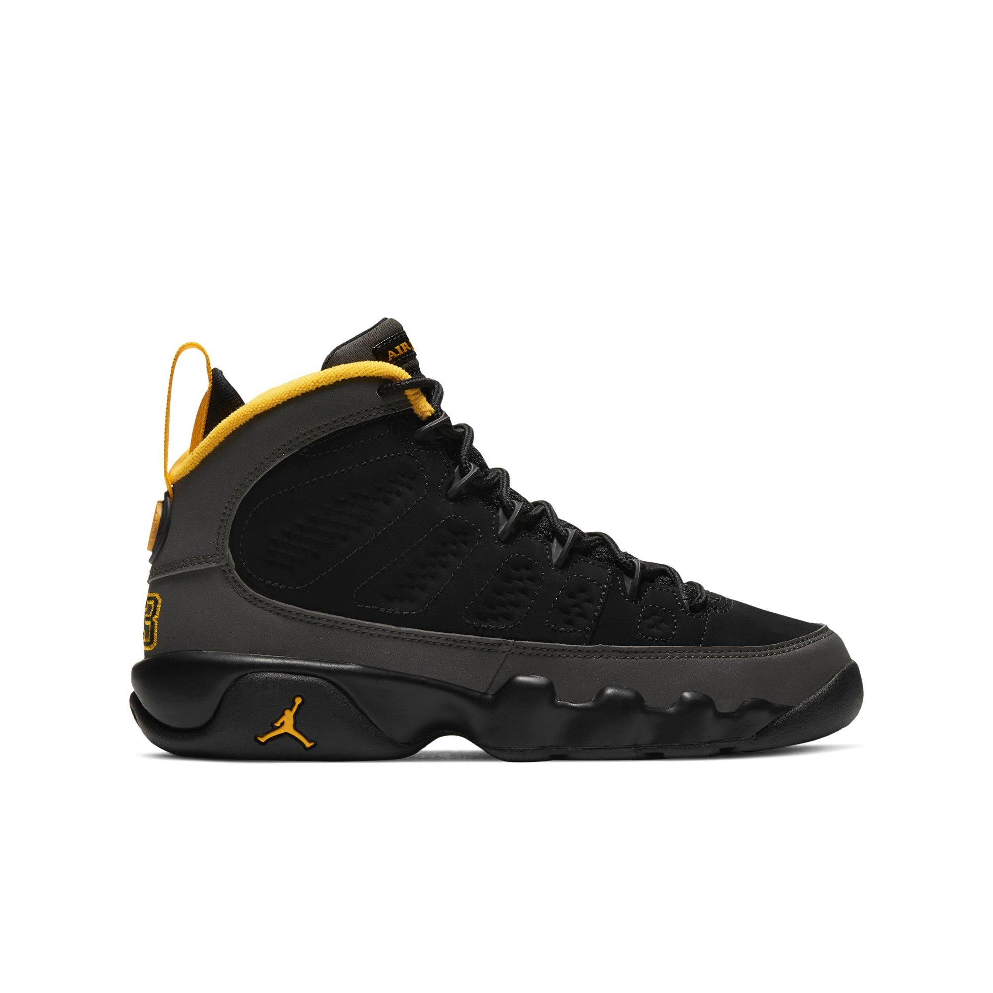 black and gold jordans 9