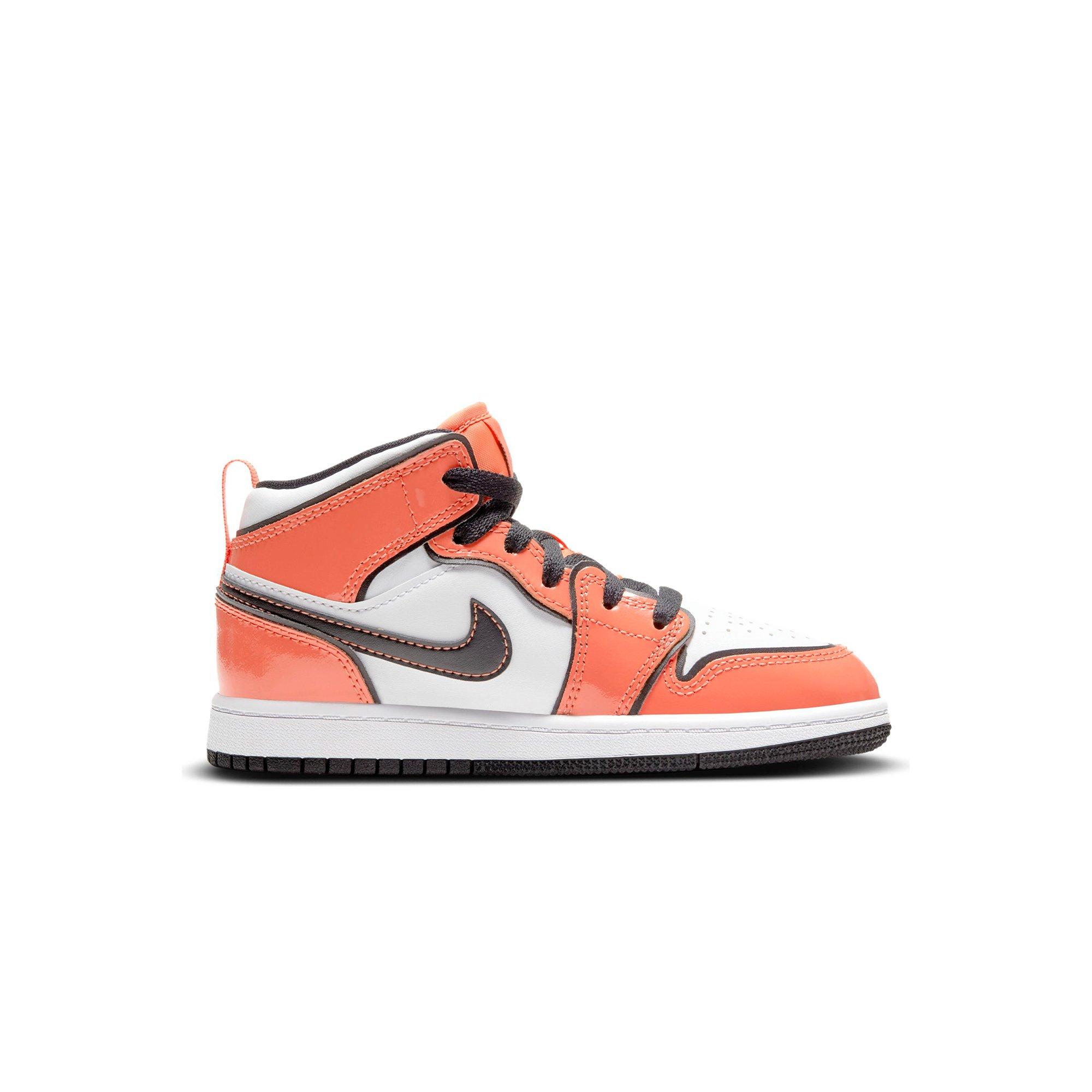 girl air jordans 1