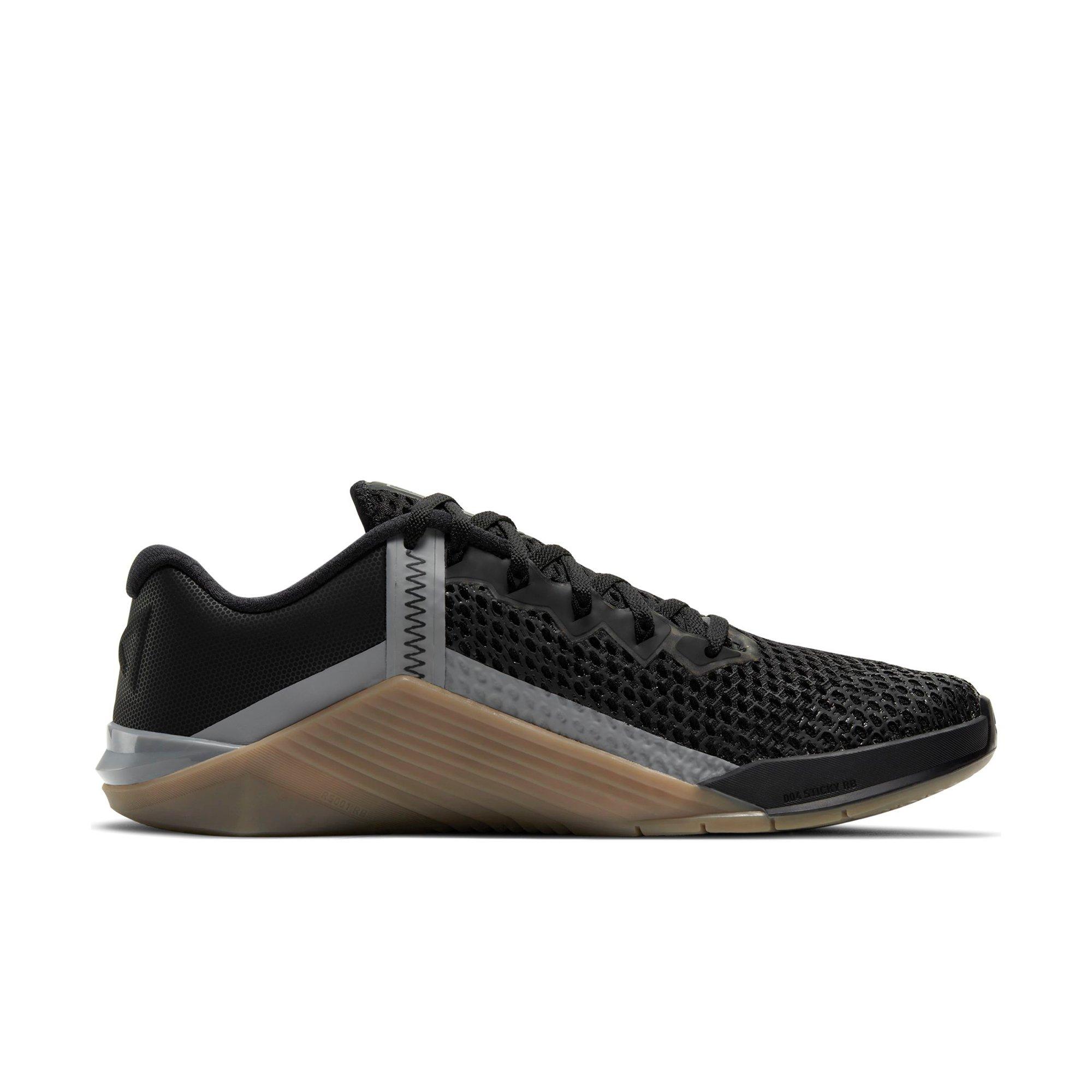 metcon all black