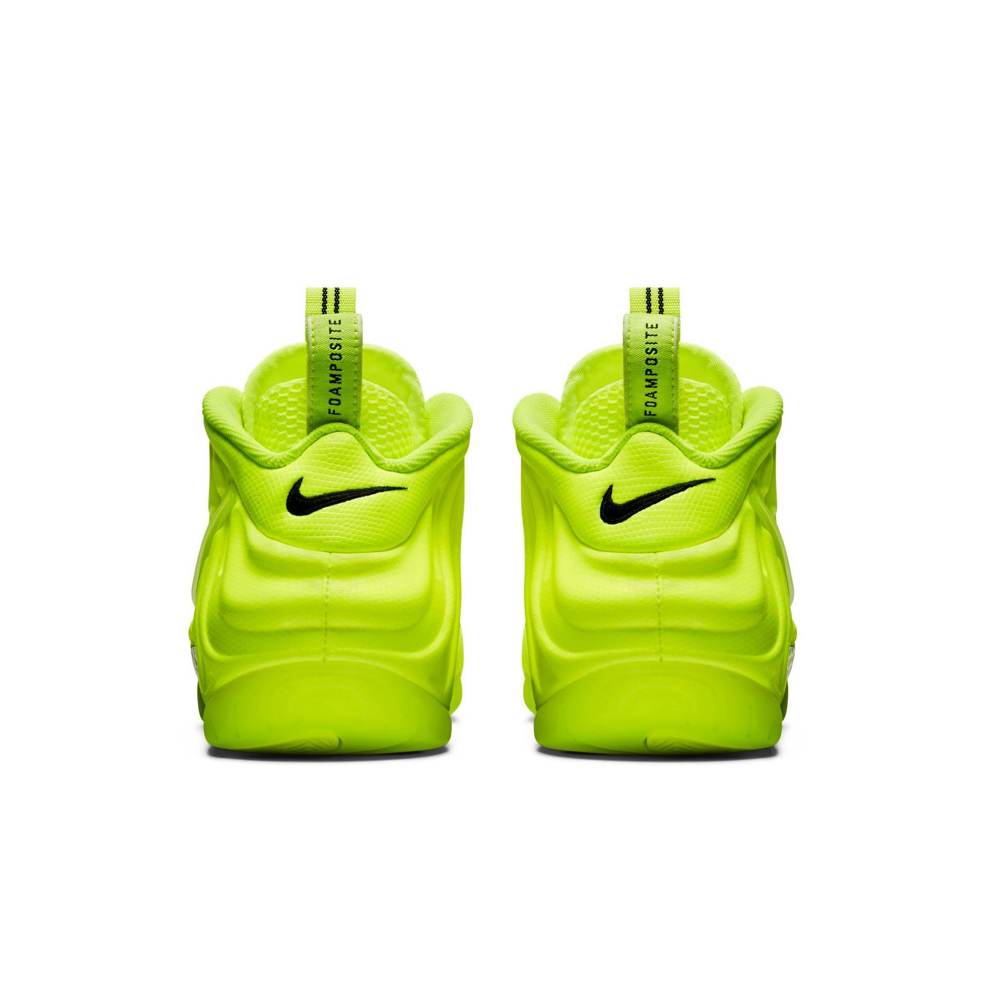 foamposites volt black