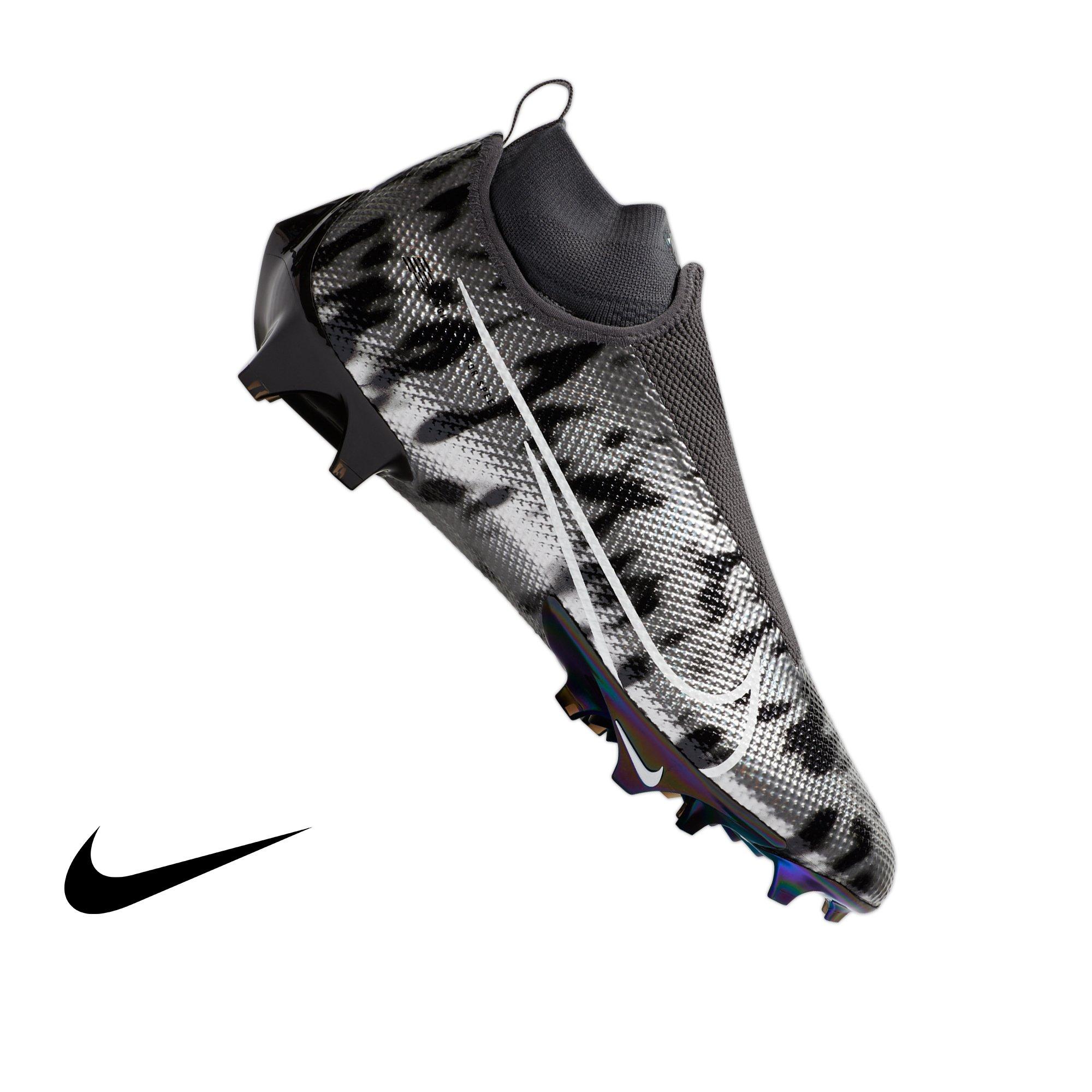 hibbett sports mens football cleats
