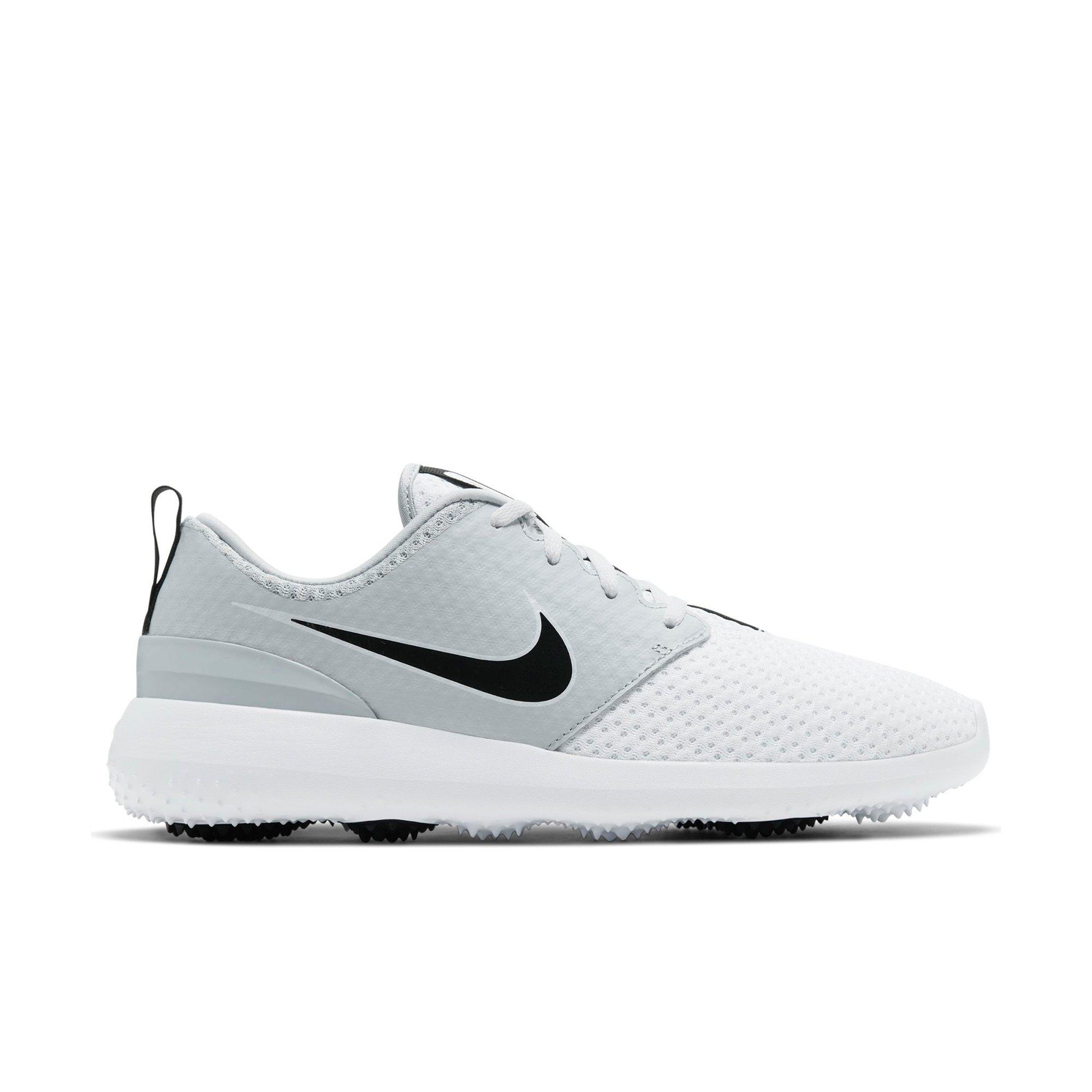 Hibbett sports 2025 shoes roshe