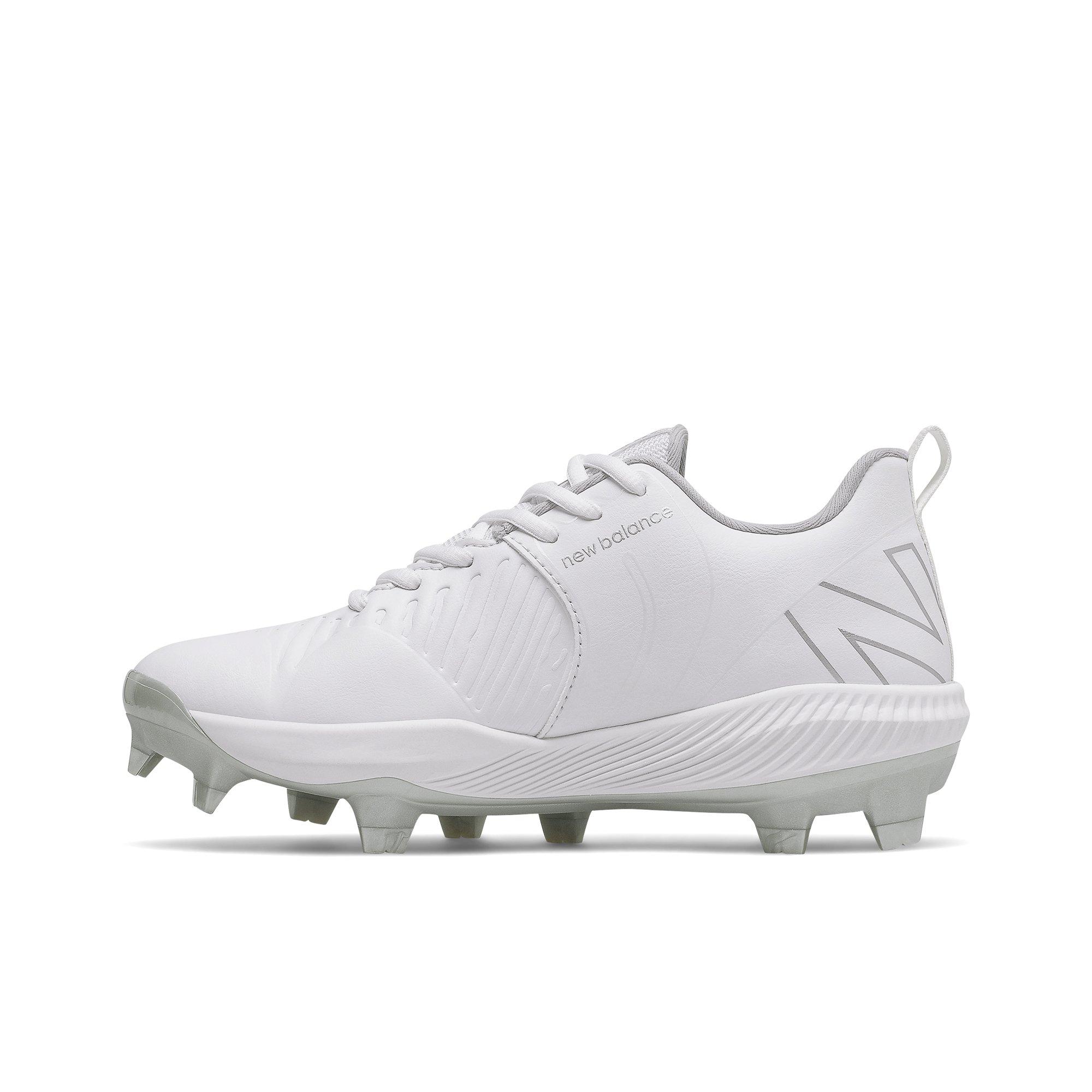 White new balance shop cleats softball