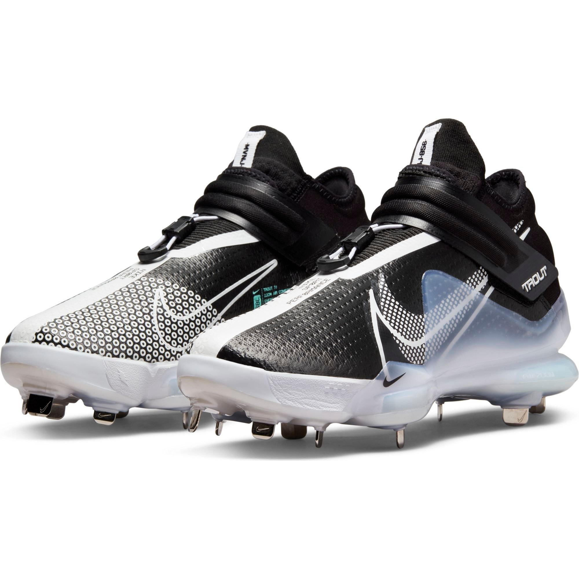 Nike Force Zoom Trout 7 Black/Metallic Gold/White Men's Baseball Cleat -  Hibbett