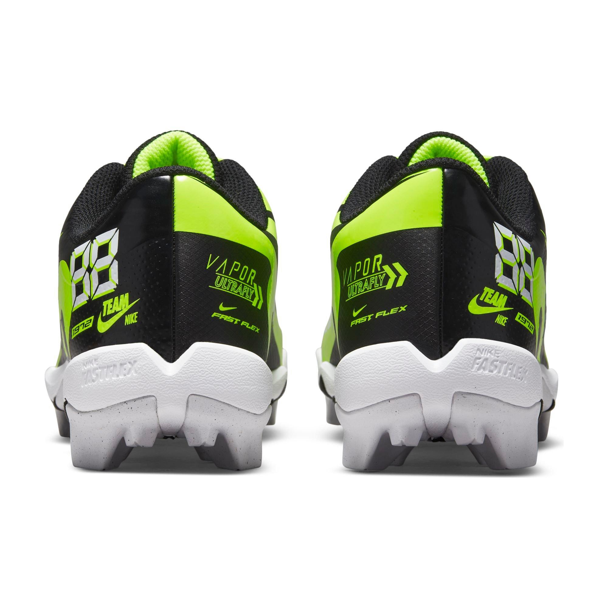 Nike youth hotsell vapor ultrafly keystone